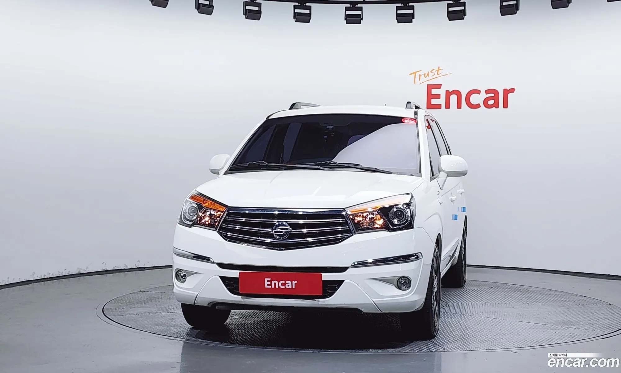 KG Mobility (SsangYong) Korando Turismo 2014 — 14