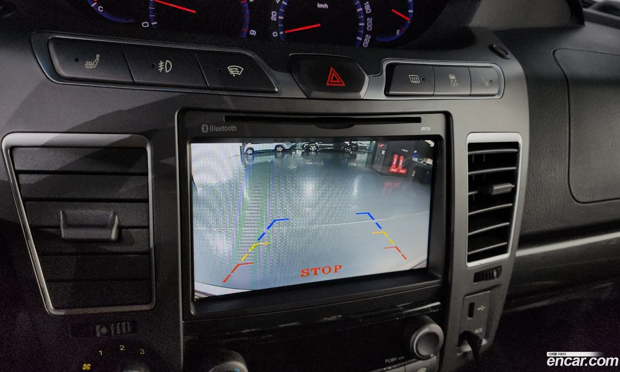 KG Mobility (SsangYong) Korando Turismo 2014 — 28