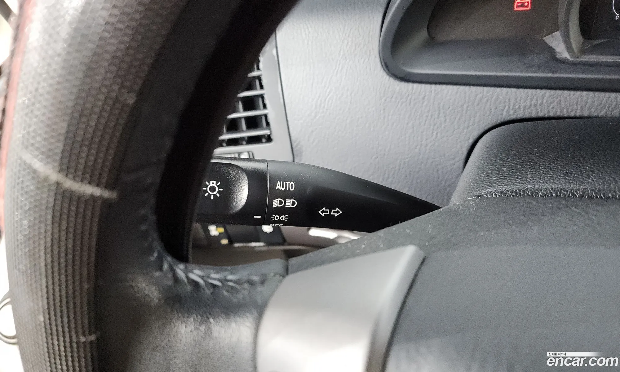 KG Mobility (SsangYong) Korando Turismo 2014 — 25