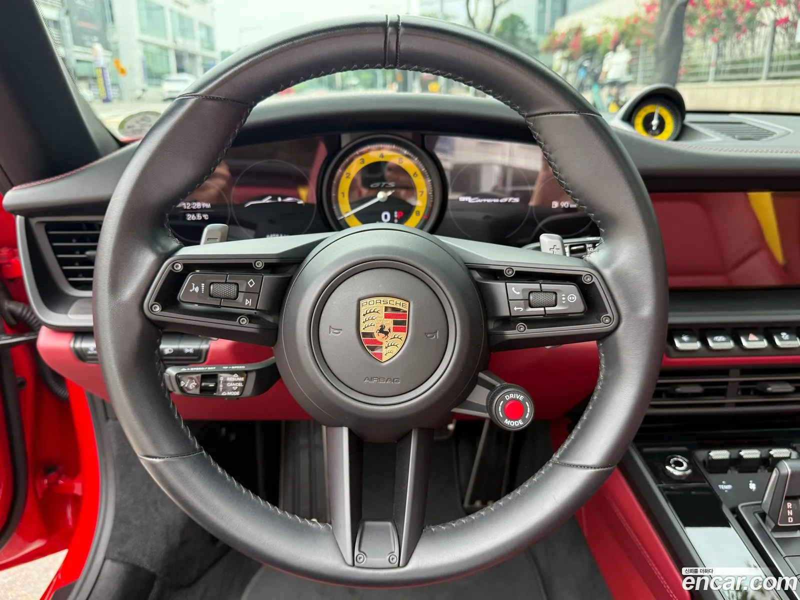 Porsche 911 2023 — 2