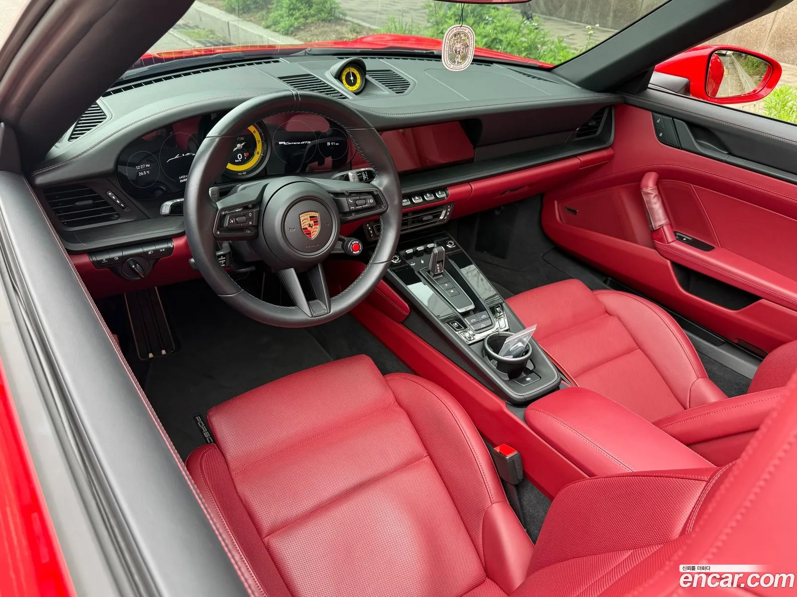 Porsche 911 2023 — 16