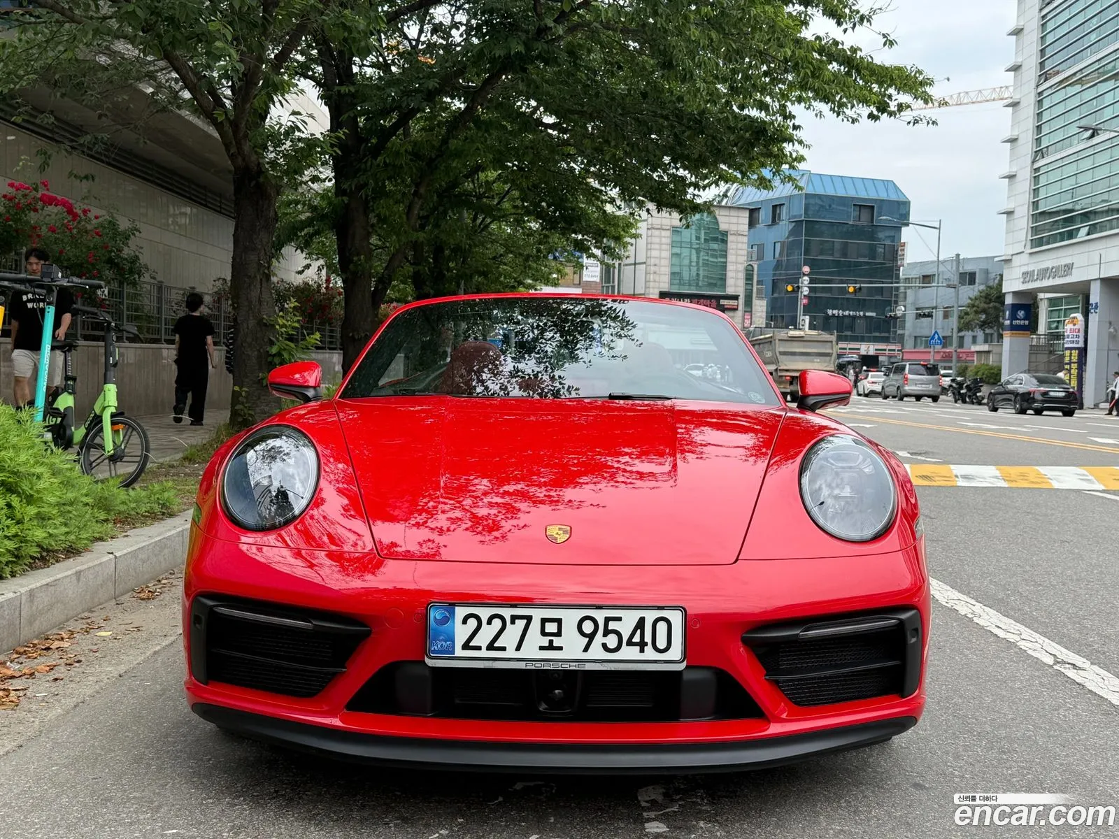 Porsche 911 2023 — 19