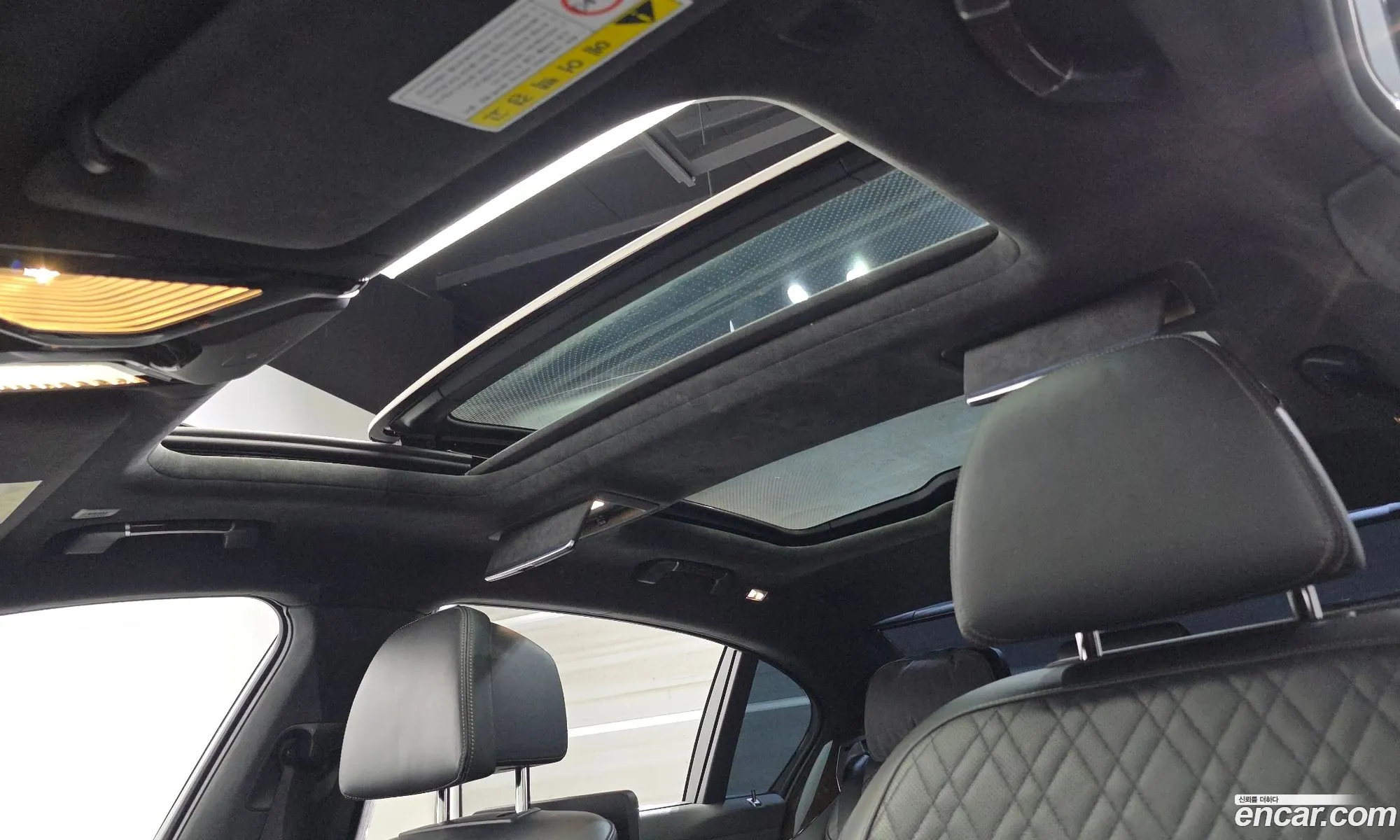 BMW 7 Series 2016 WBA7F2102GG523445 — 17