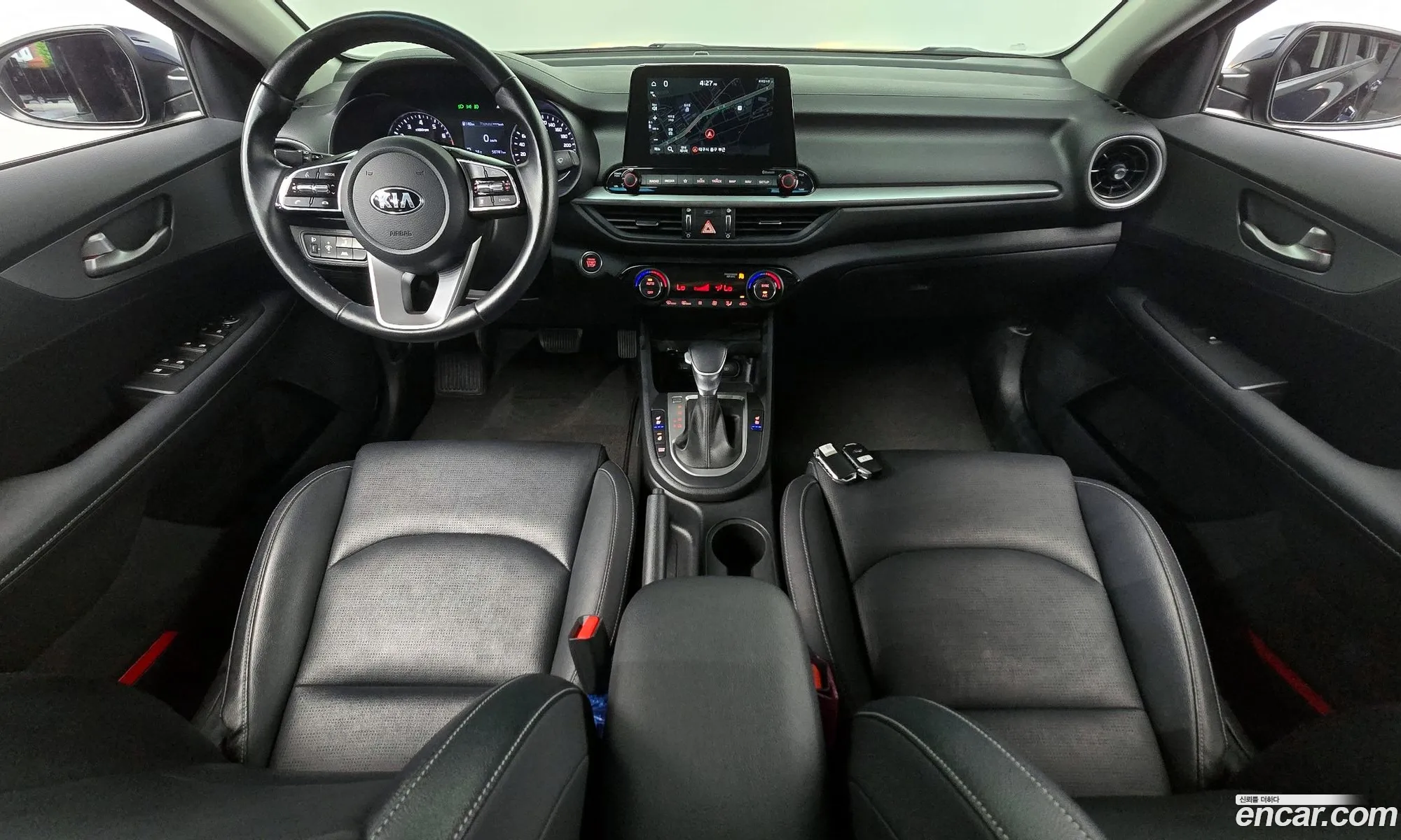 Kia K3 2021 KNAF241BEMA914863 — 24