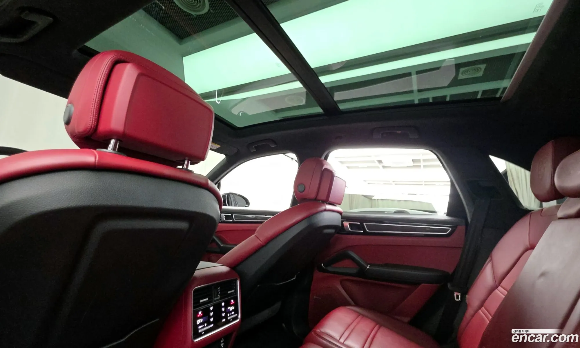 Porsche Cayenne 2021 WP1AE29Y4MDA33347 — 29