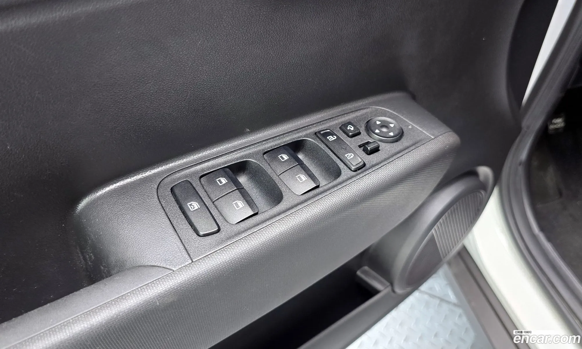 Hyundai Casper 2023 KMHB1516BRW086864 — 5