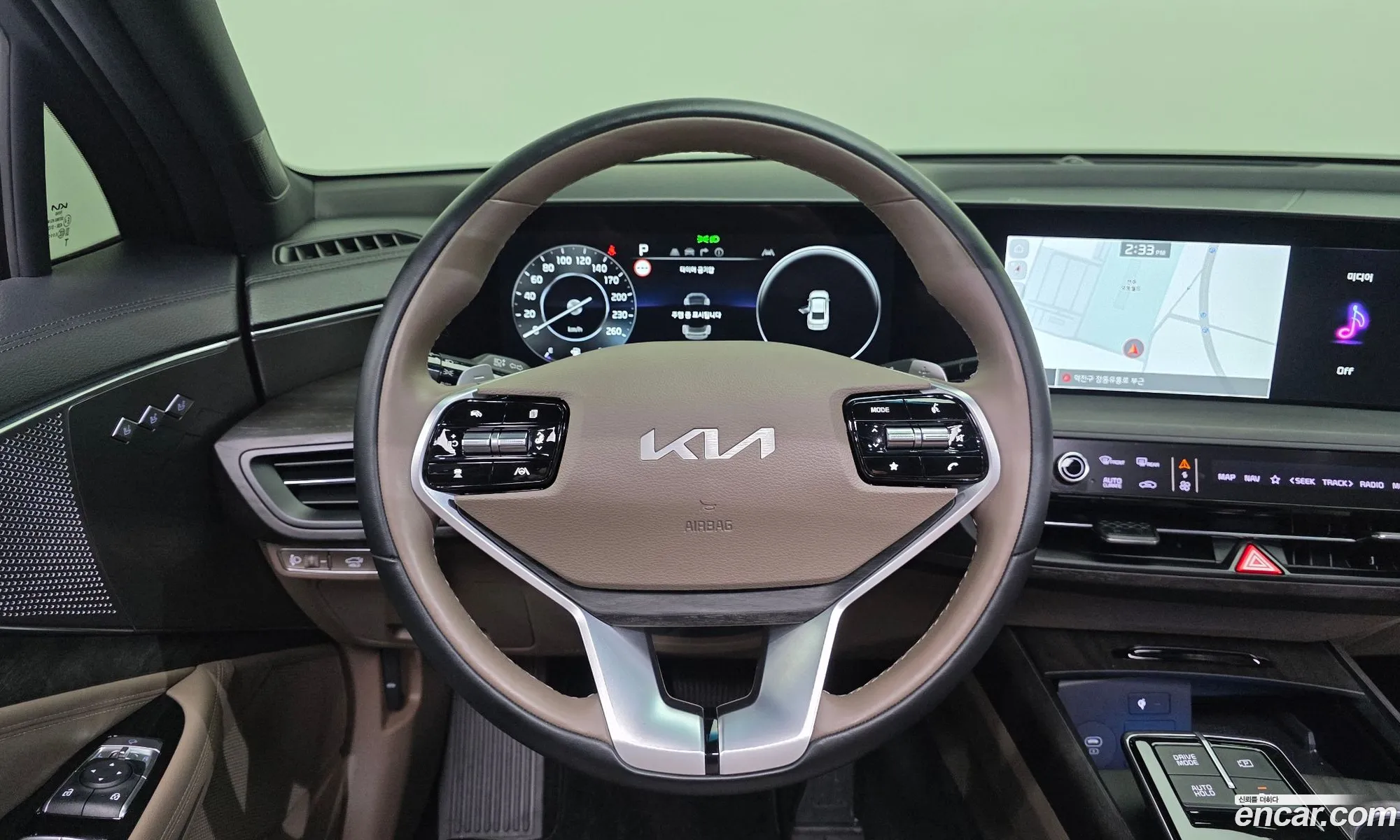 Kia K8 2023 KNAM241BBPA048902 — 32