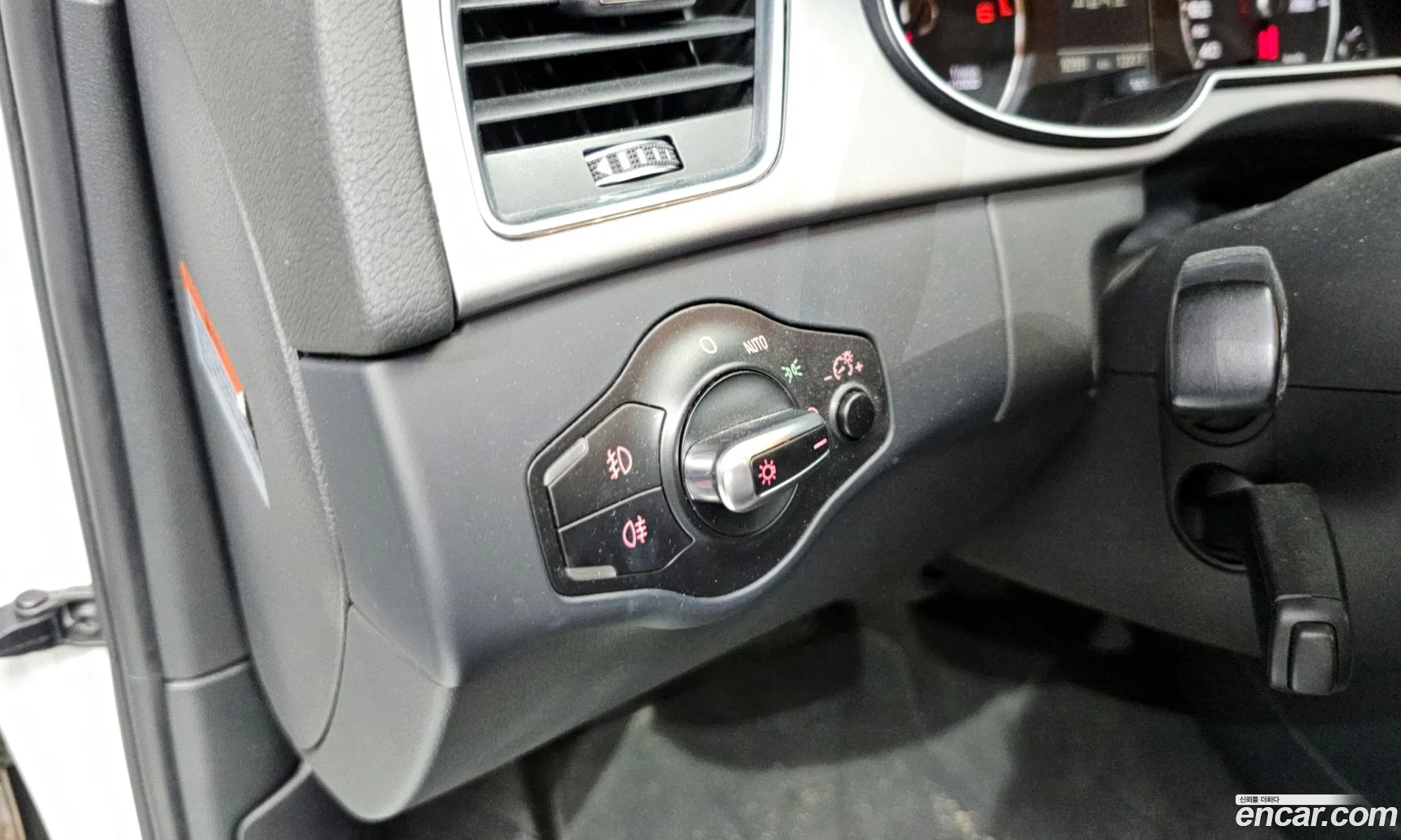 Audi A4 2014 WAUZZZ8K2FN010853 — 10