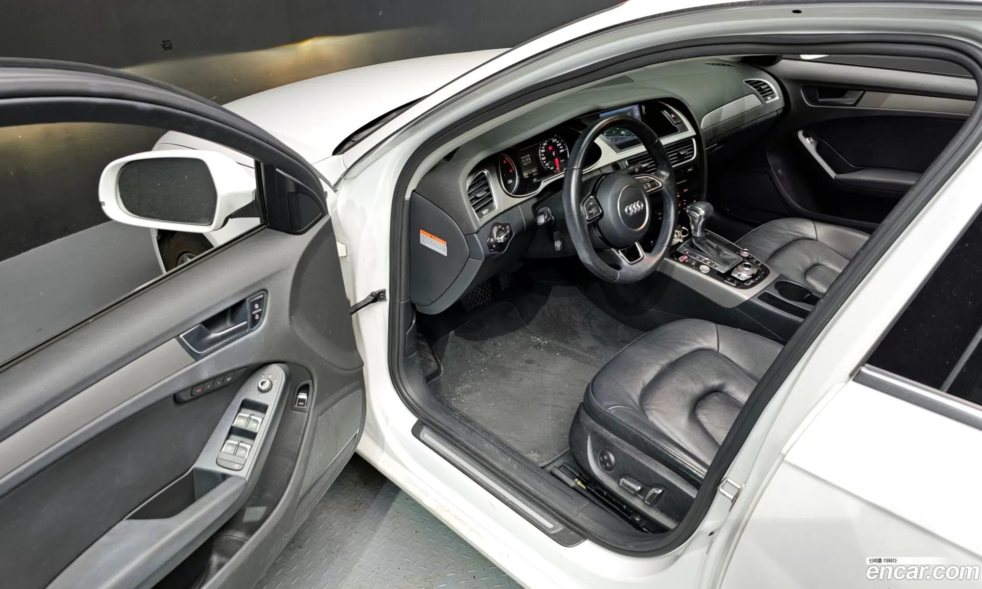 Audi A4 2014 WAUZZZ8K2FN010853 — 12