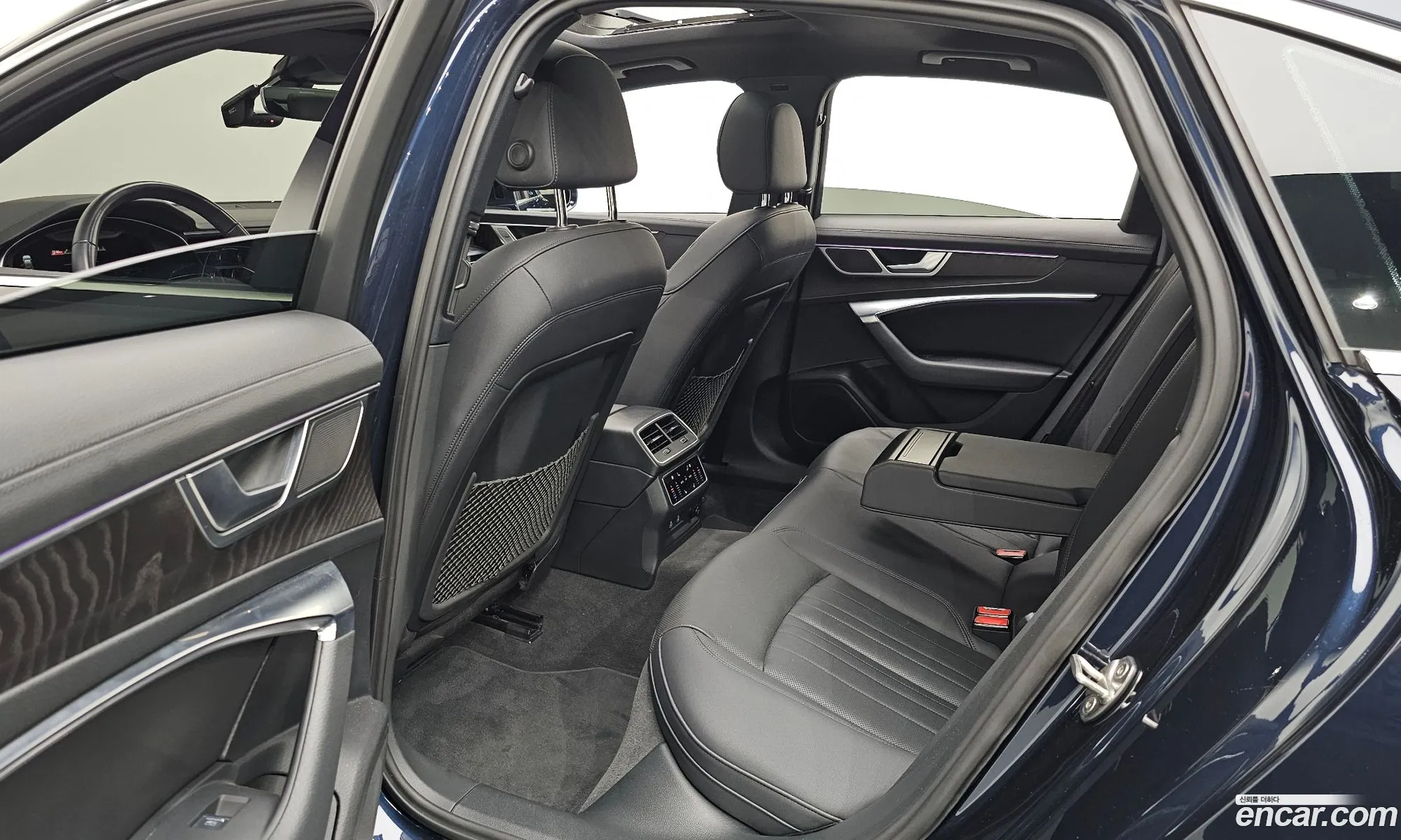 Audi A6 2022 WAUZZZF26NN033618 — 6