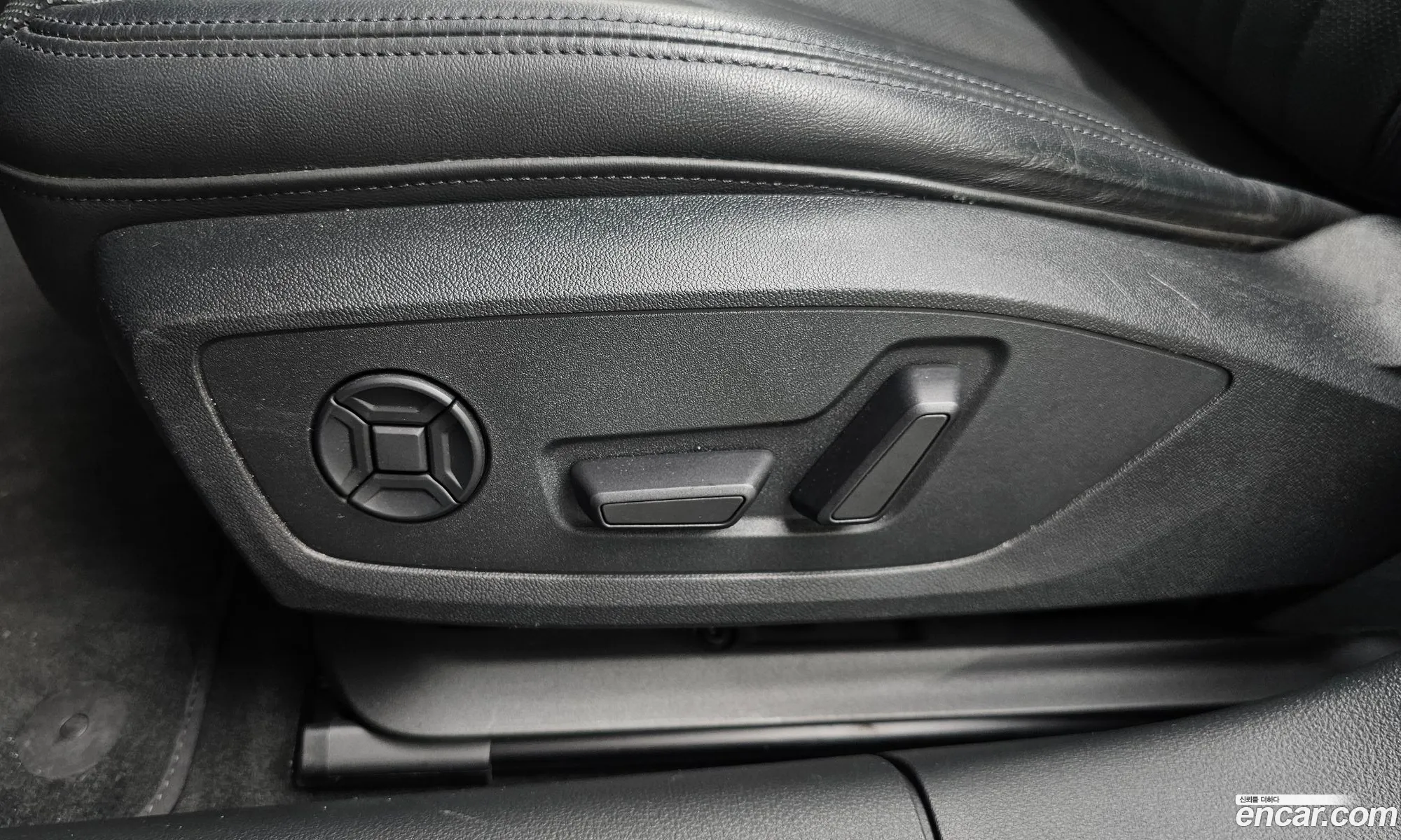 Audi A6 2022 WAUZZZF26NN033618 — 13