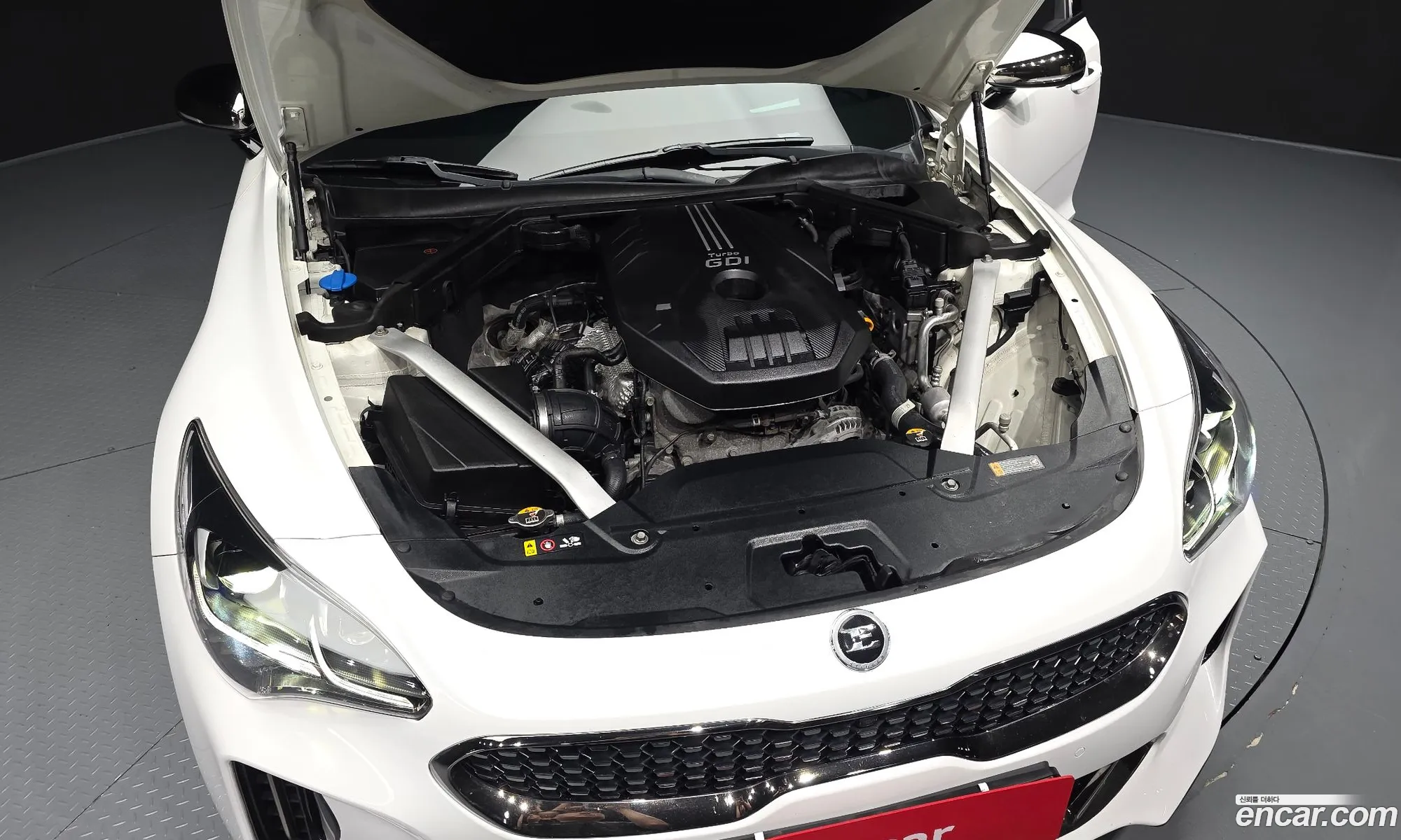 Kia Stinger 2017 KNAE351ADJS005691 — 24
