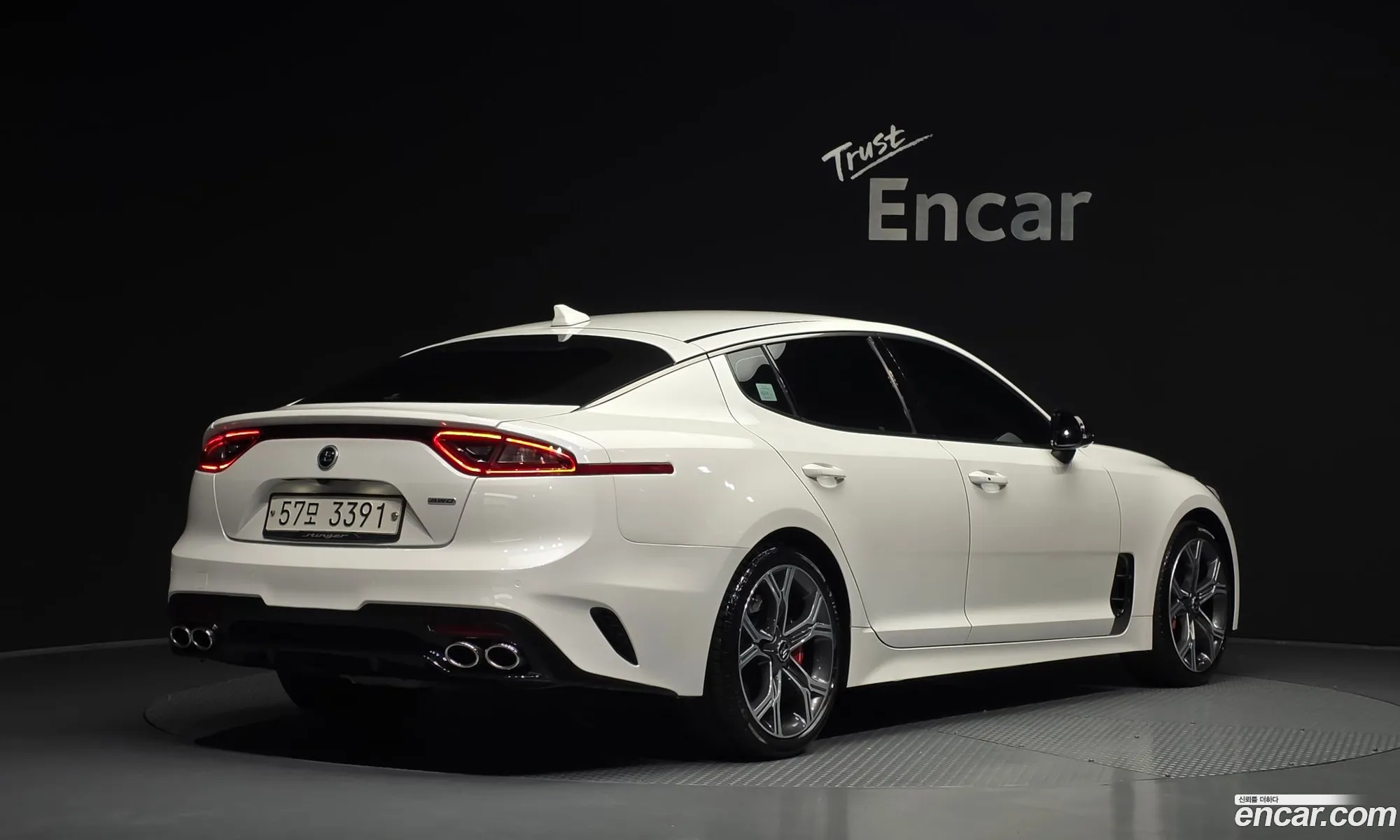 Kia Stinger 2017 KNAE351ADJS005691 — 28