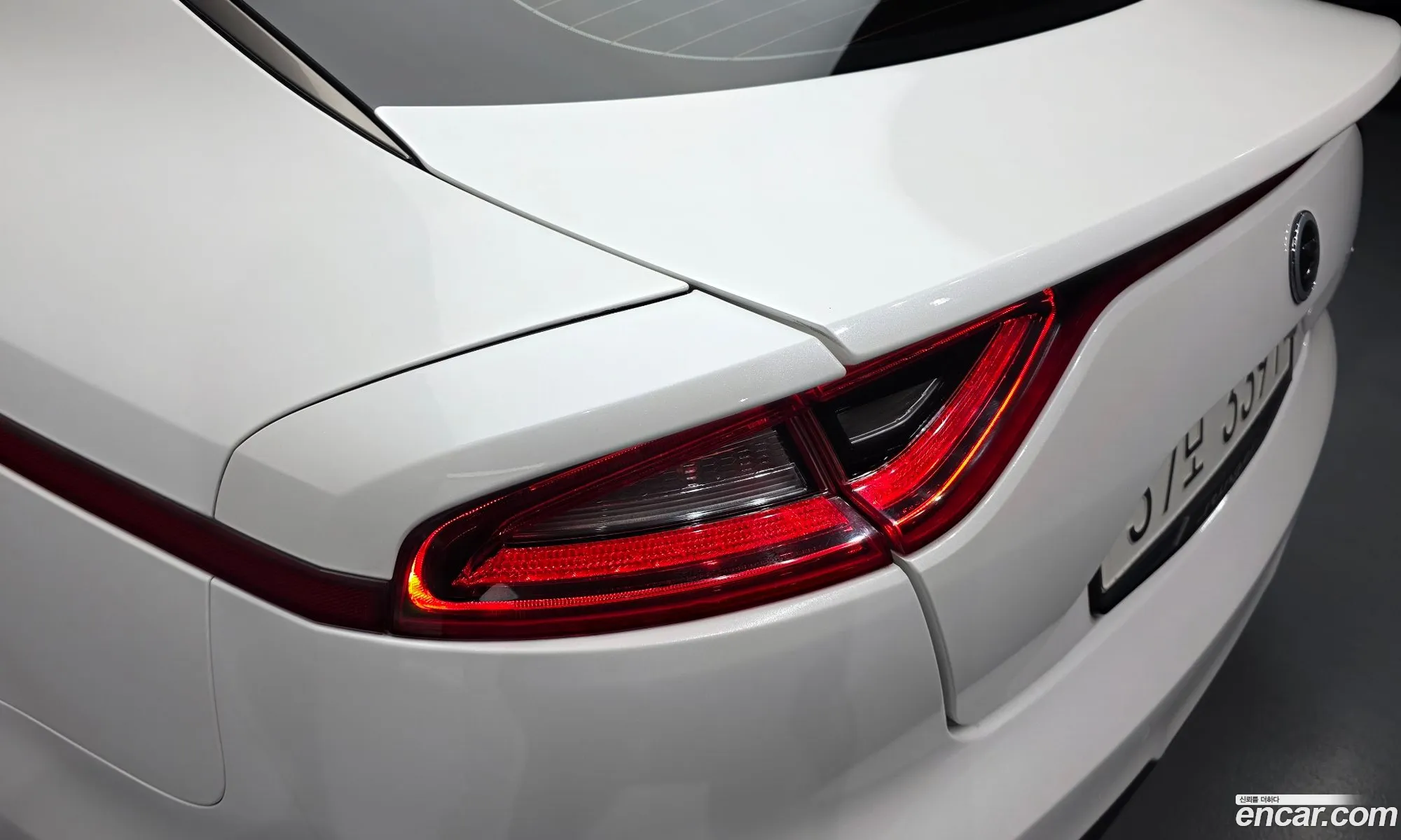 Kia Stinger 2017 KNAE351ADJS005691 — 22