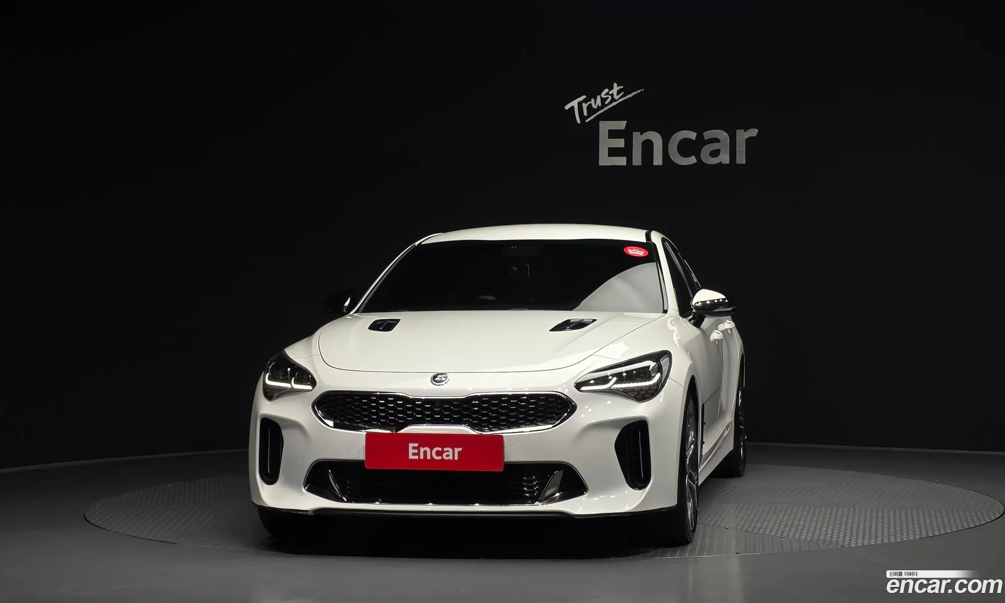 Kia Stinger 2017 KNAE351ADJS005691 — 8