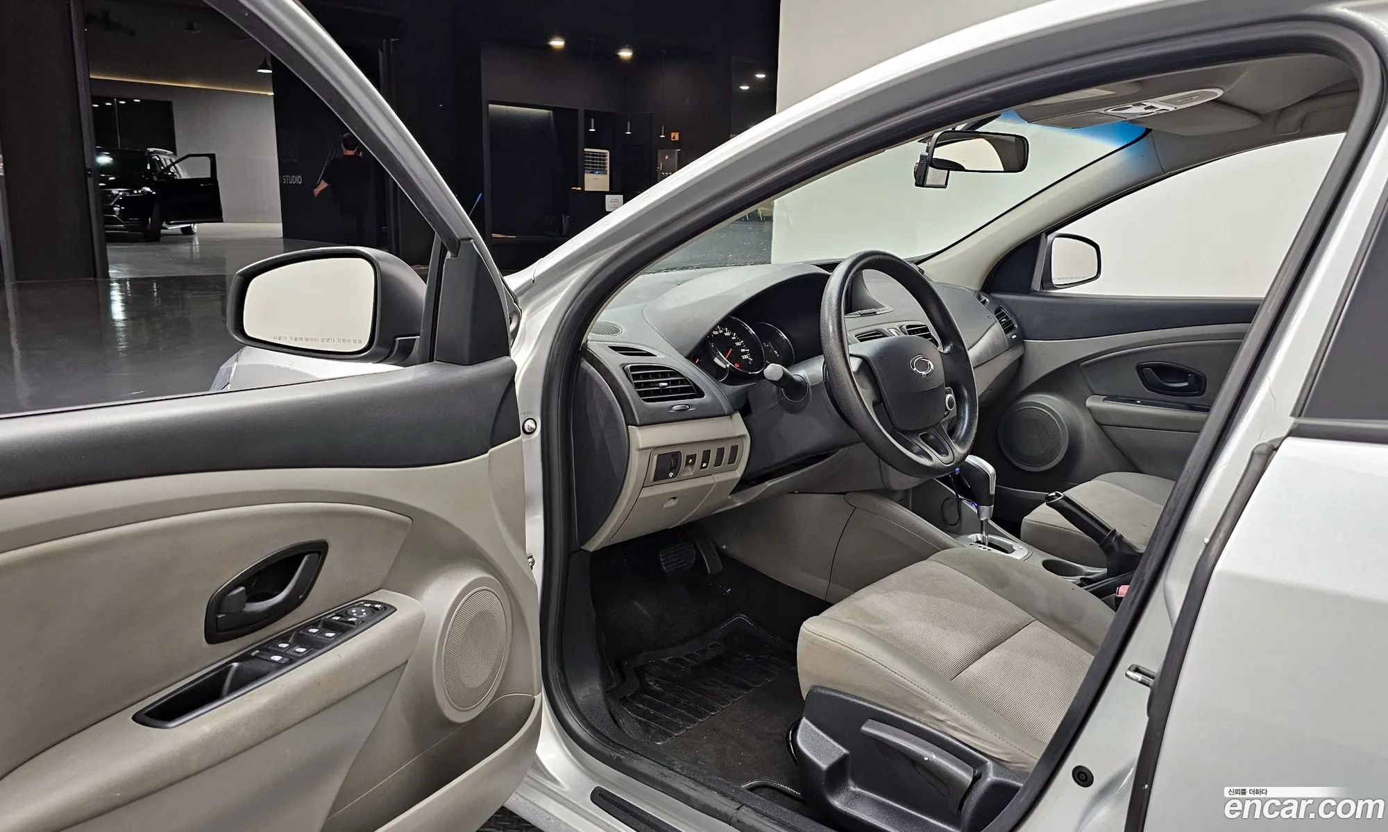 Renault Korea (Samsung) SM3 2012 — 3