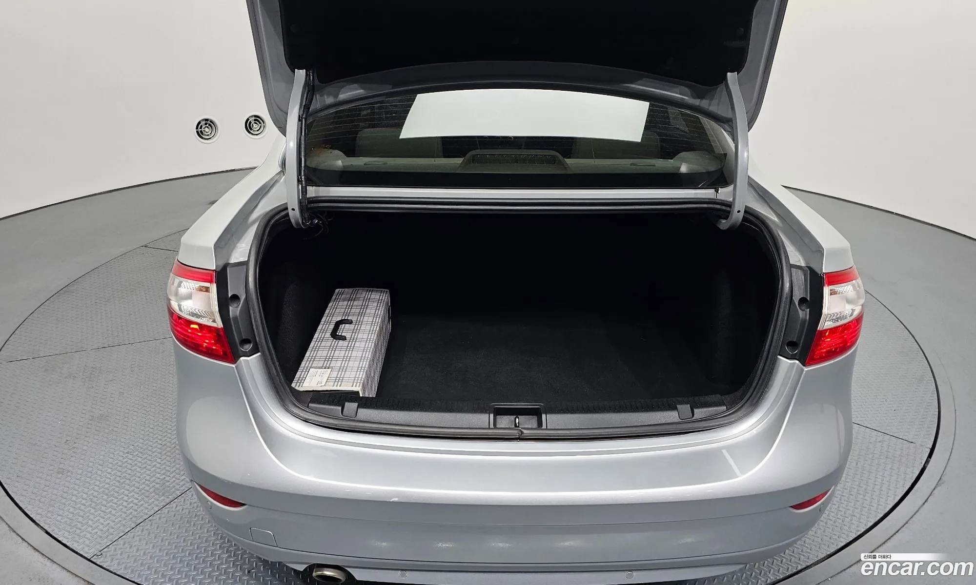 Renault Korea (Samsung) SM3 2012 — 13