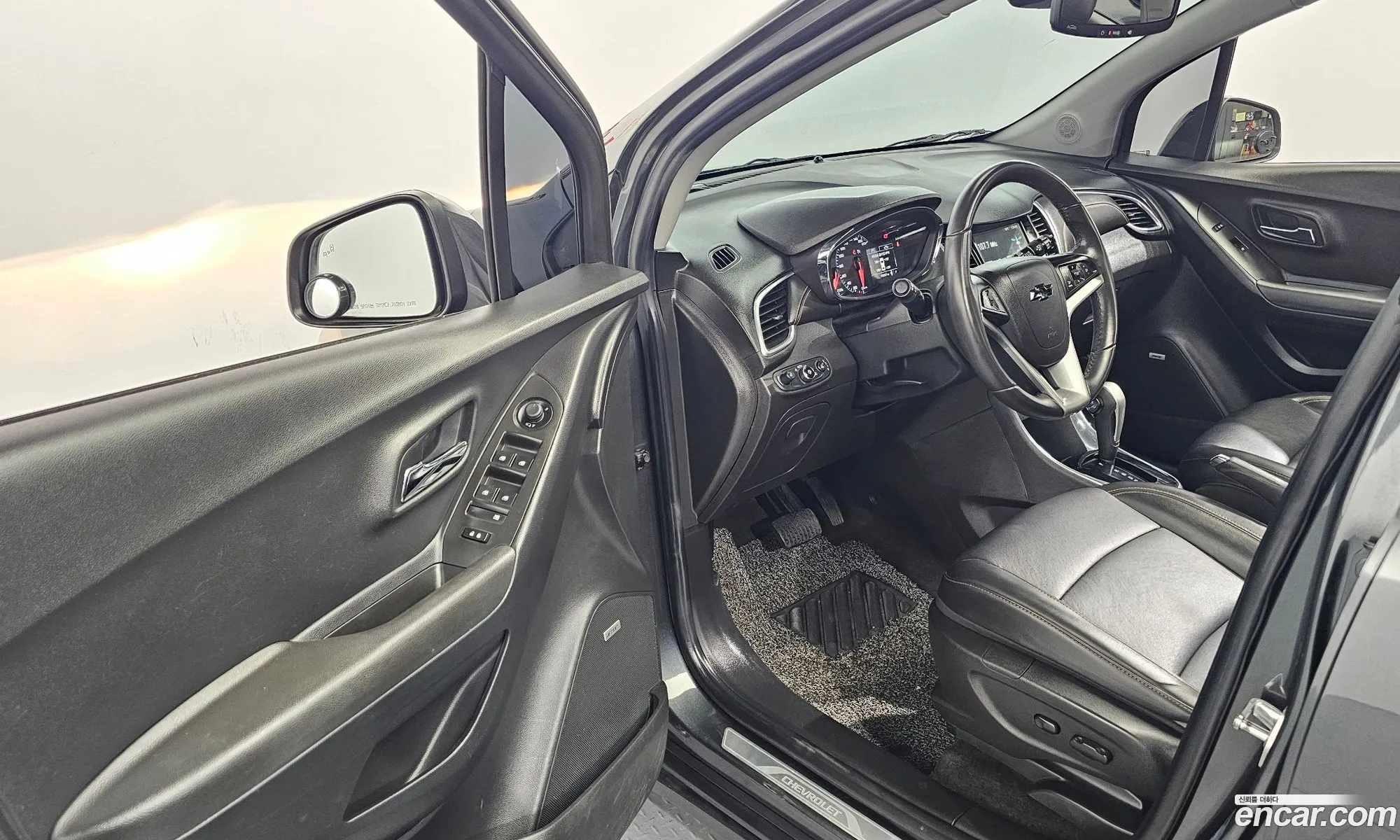 Chevrolet (GM Daewoo) Trax 2016 KLABA76CDHB052939 — 14