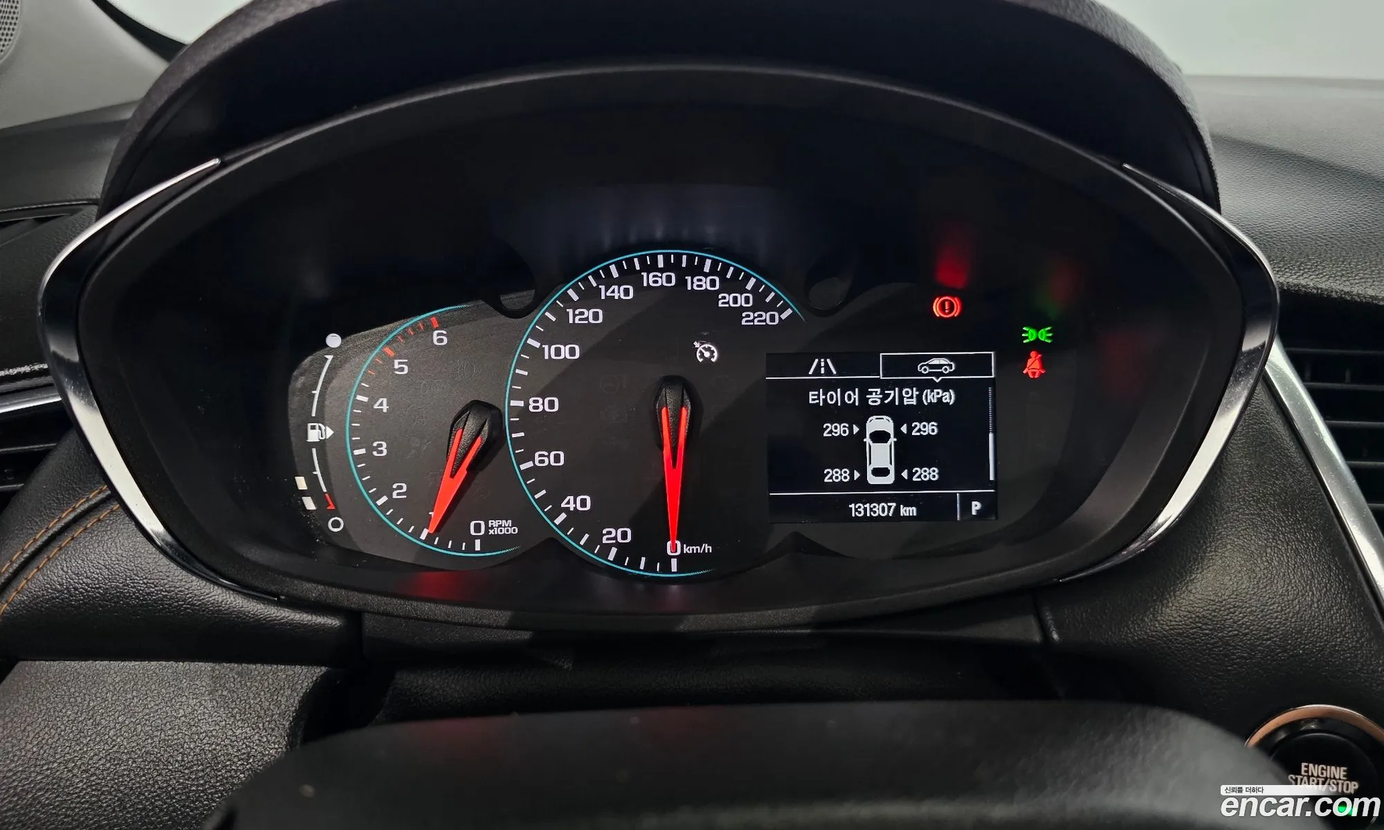 Chevrolet (GM Daewoo) Trax 2016 KLABA76CDHB052939 — 11