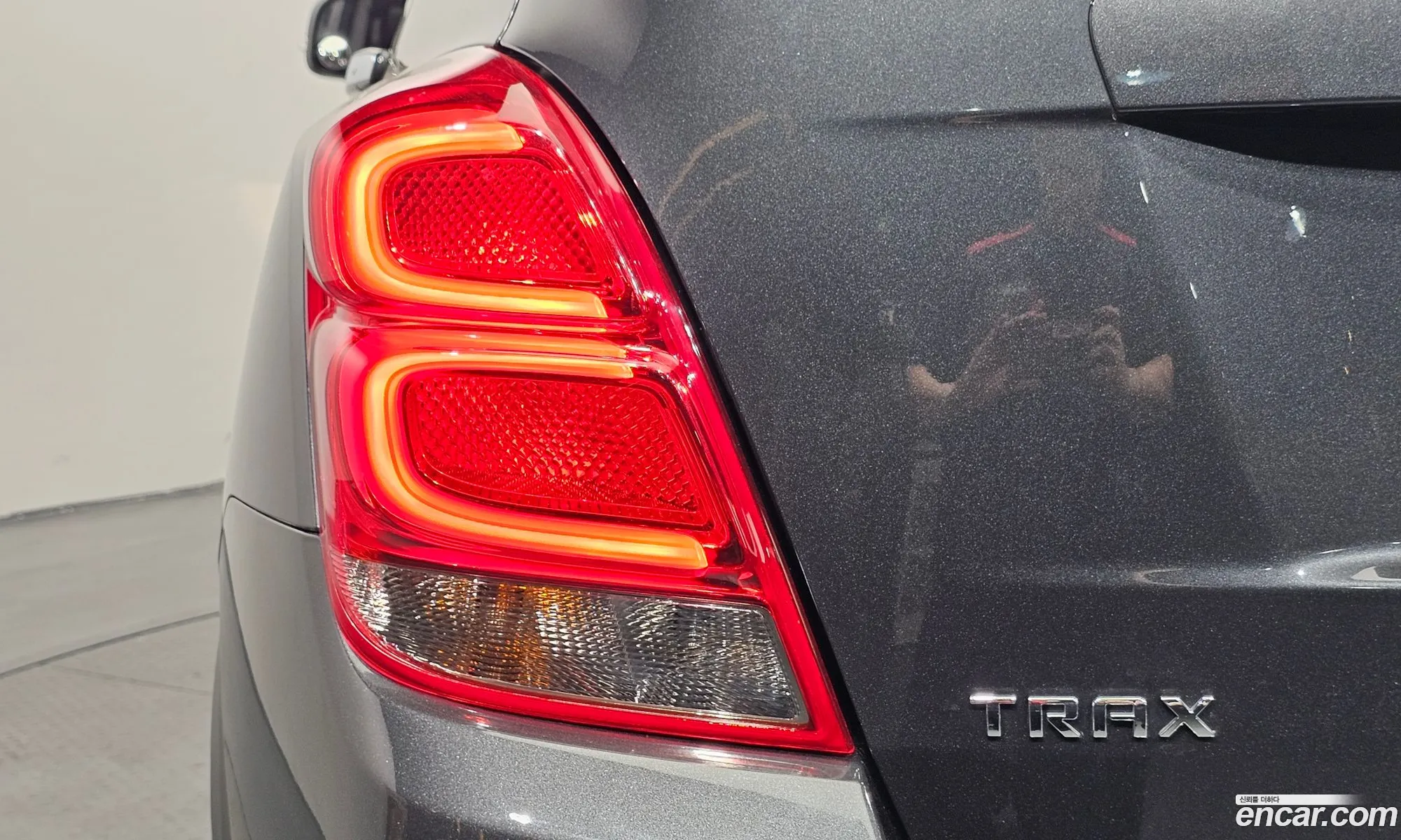 Chevrolet (GM Daewoo) Trax 2016 KLABA76CDHB052939 — 6