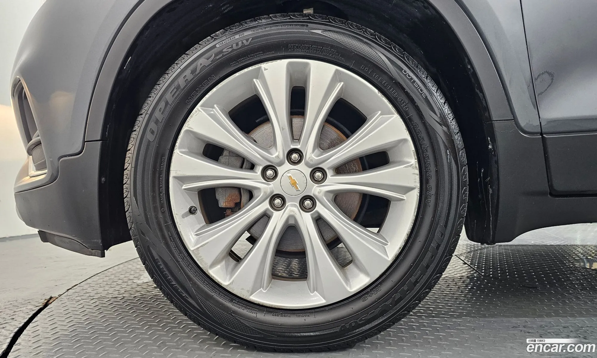 Chevrolet (GM Daewoo) Trax 2016 KLABA76CDHB052939 — 3