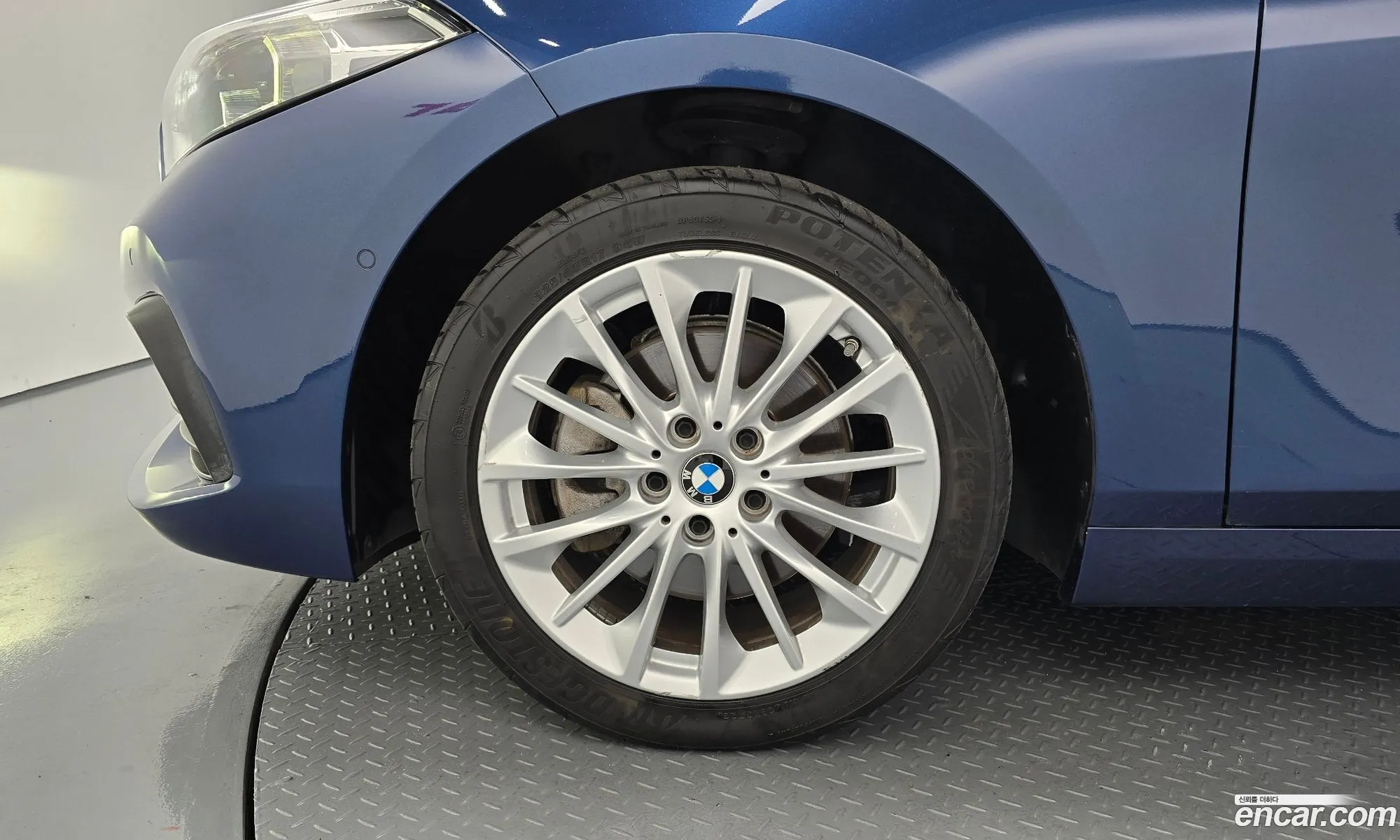 BMW 1 Series 2021 — 21