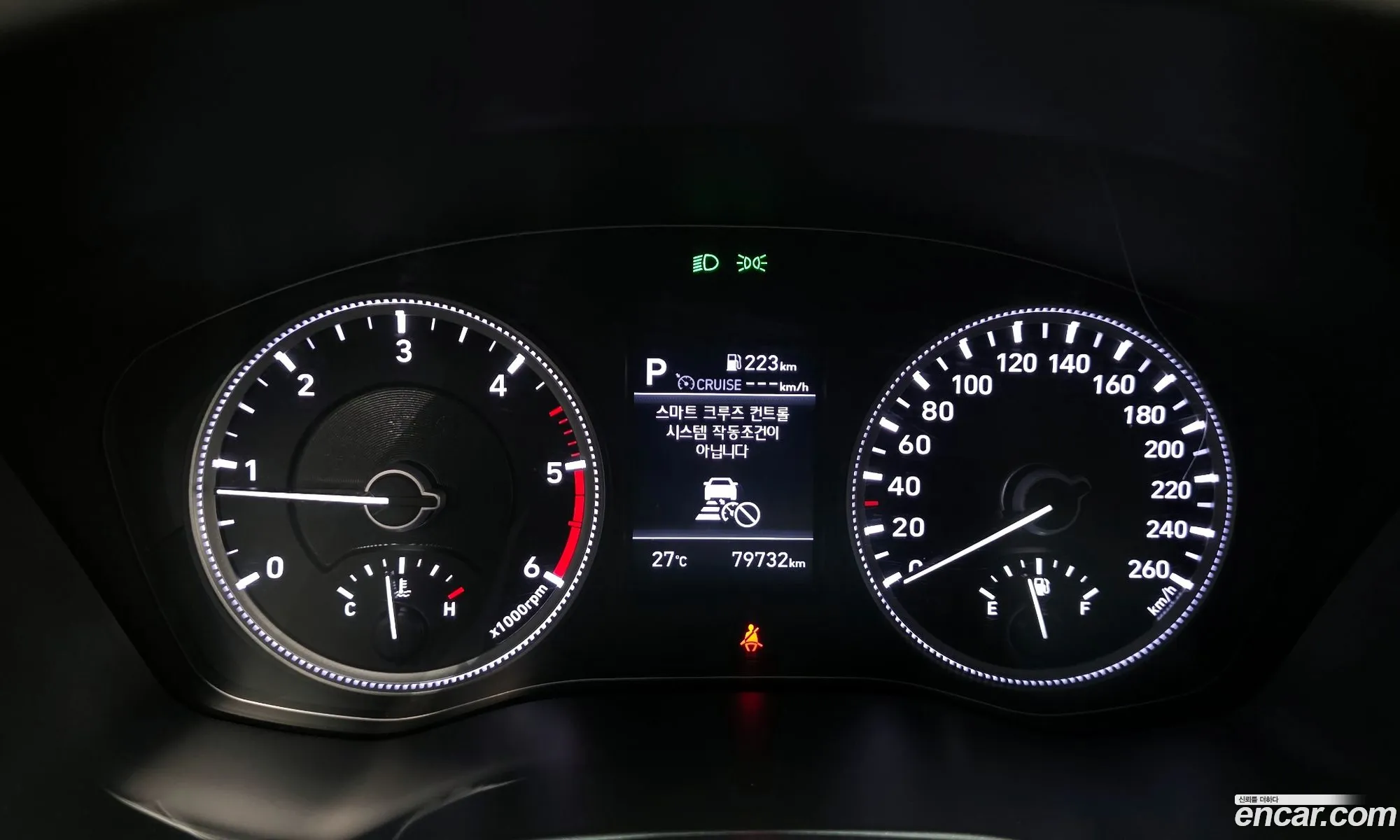 Hyundai Santa Fe TM 2018 — 32