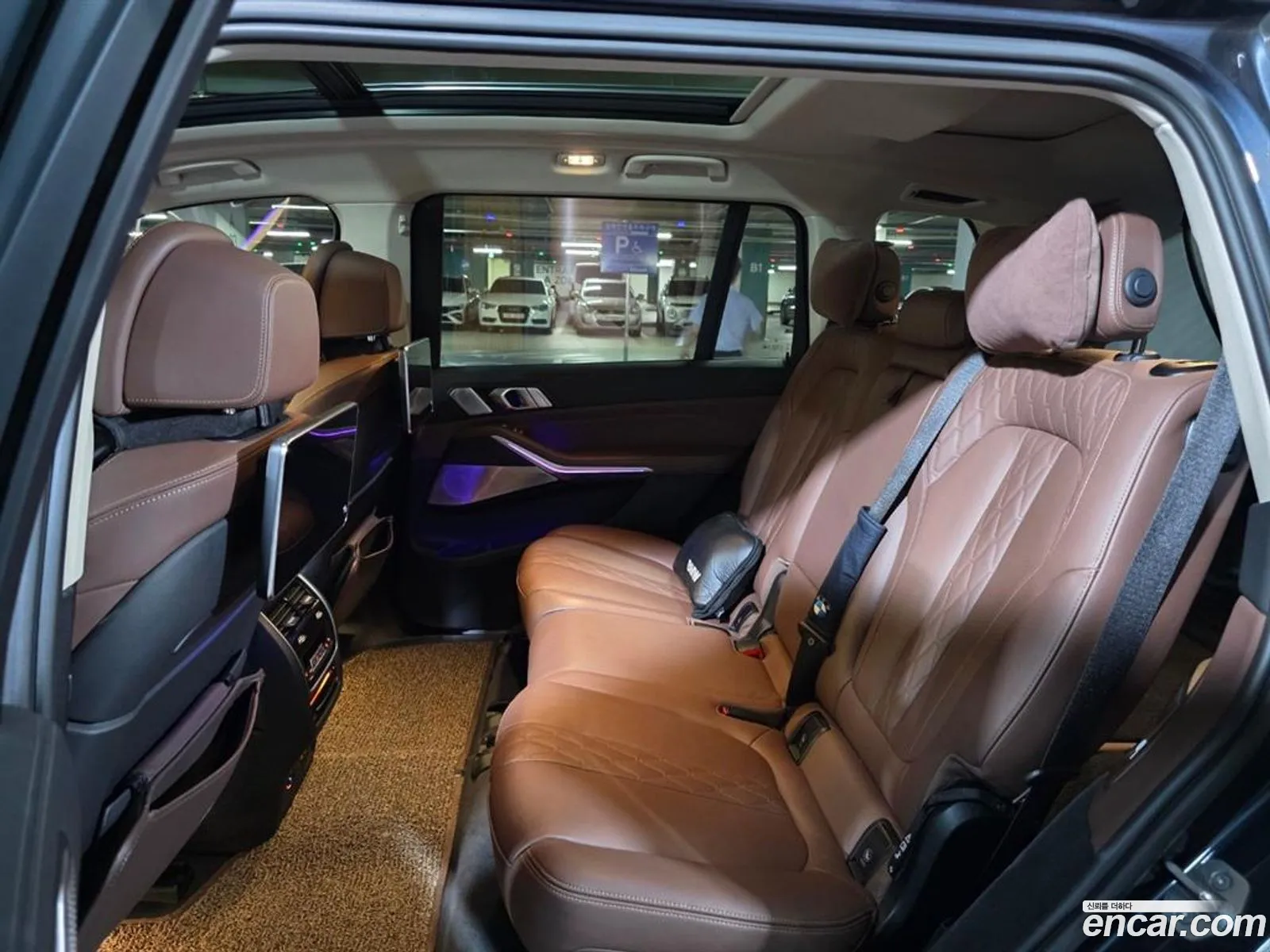 BMW X7 2022 — 10