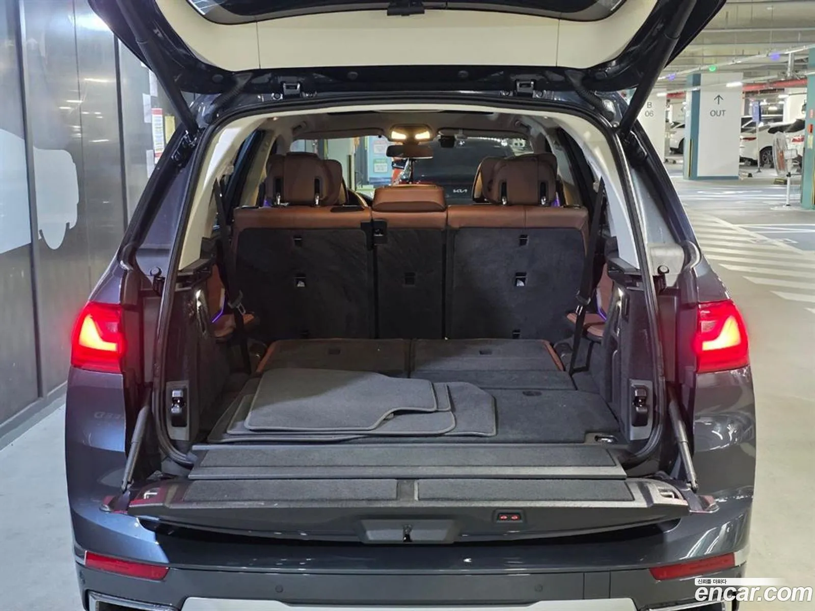 BMW X7 2022 — 8