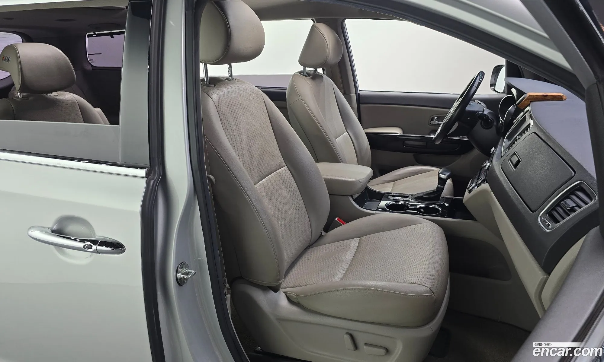 Kia Carnival 2018 — 11