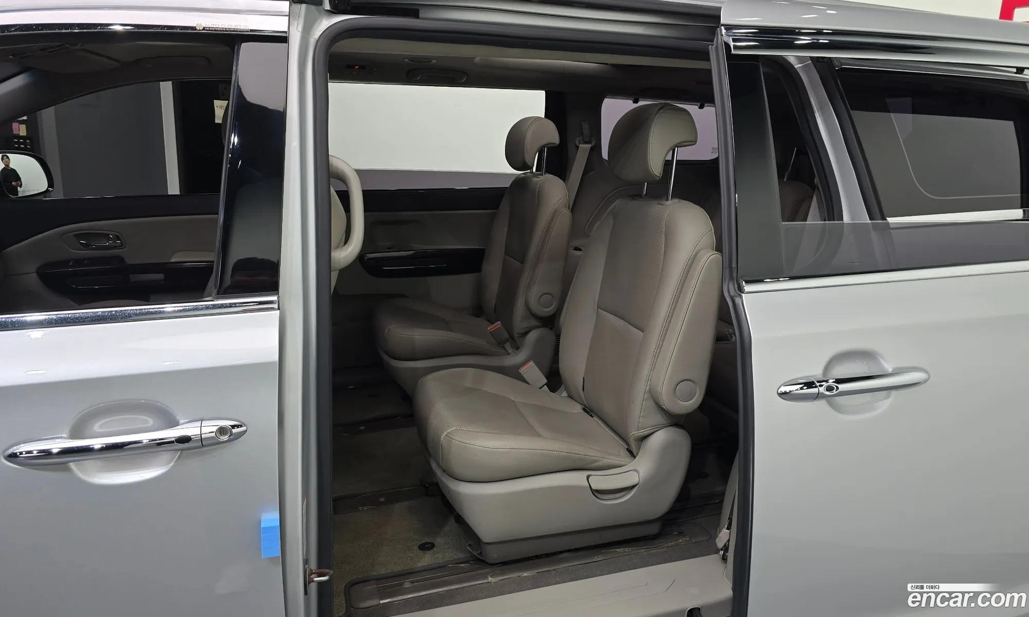 Kia Carnival 2018 — 12