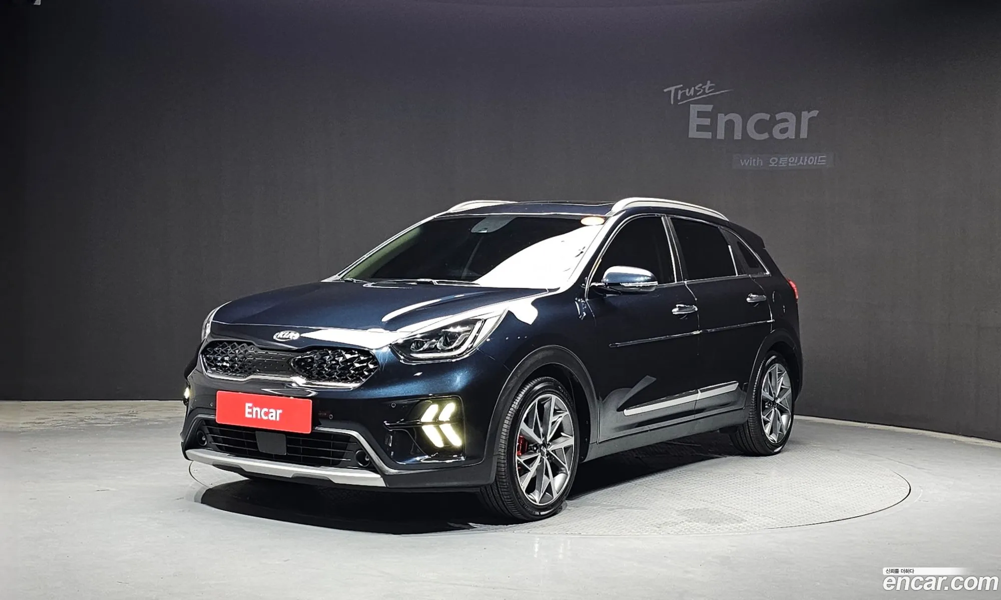 Kia Niro 2019 KNACE81CGLA348076 — 2
