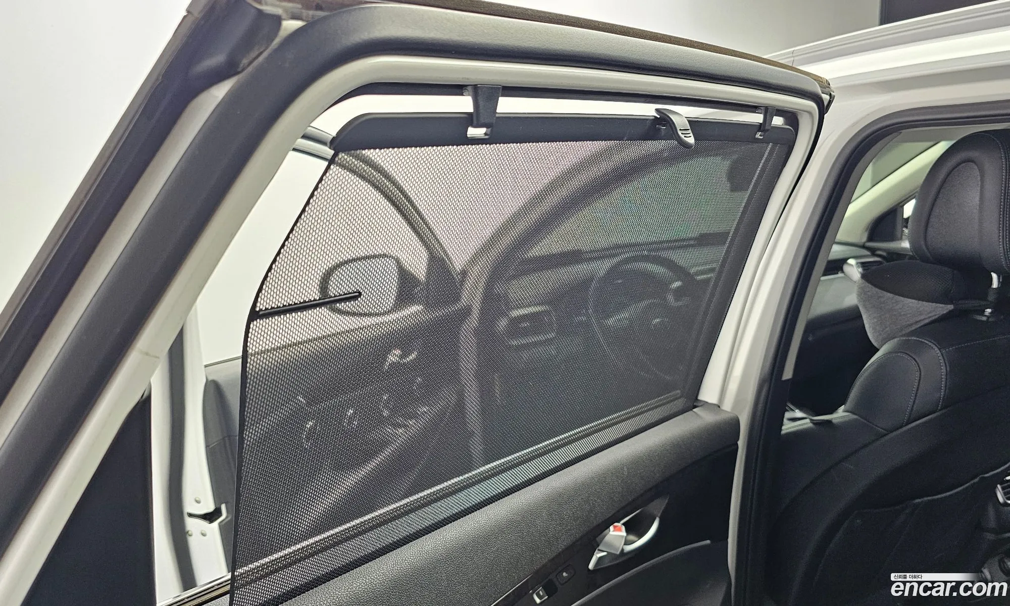 Kia Sorento 2017 KNAPH81ABHA315080 — 11