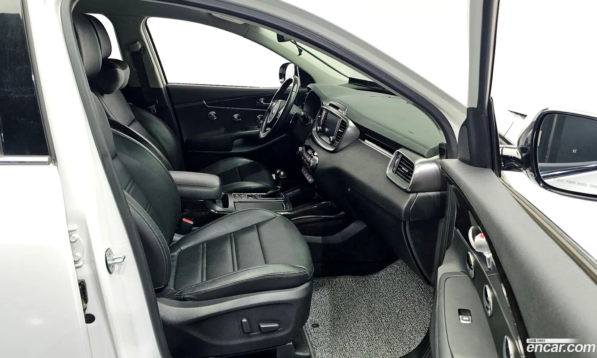 Kia Sorento 2017 KNAPH81ABHA315080 — 18