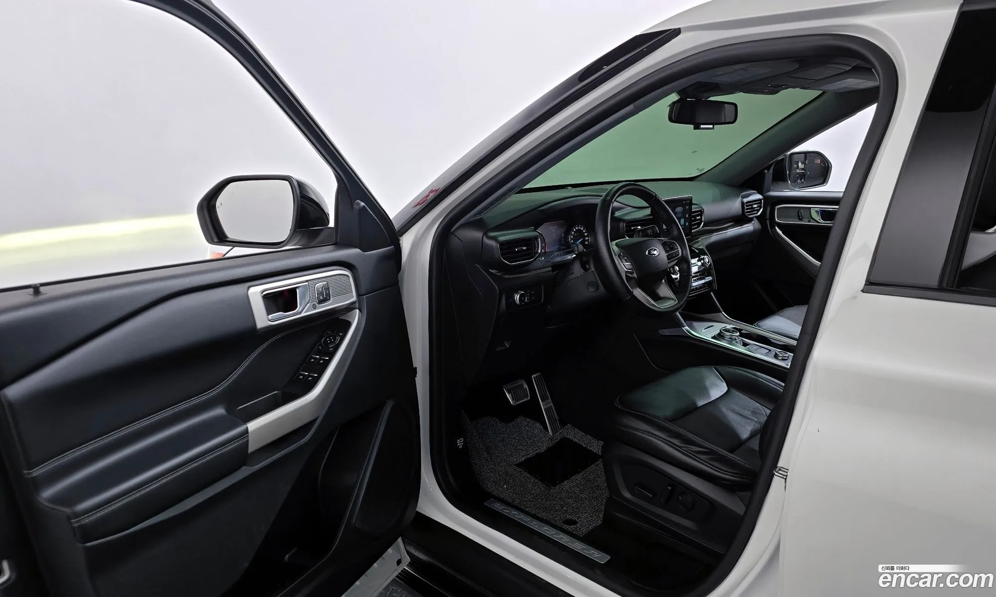 Ford Explorer 6th Gen 2021 1FMSK8FH9MGB74995 — 14