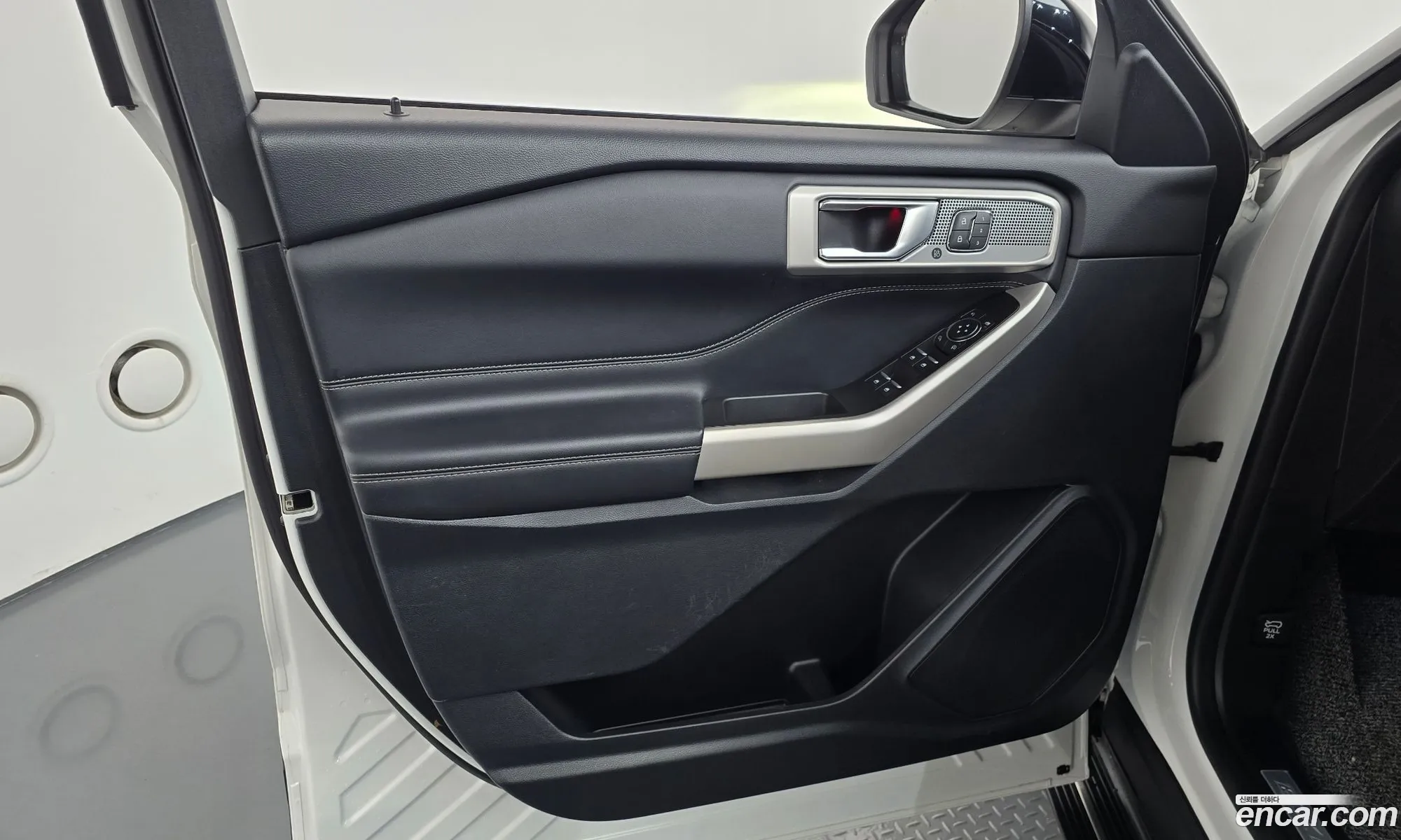 Ford Explorer 6th Gen 2021 1FMSK8FH9MGB74995 — 13