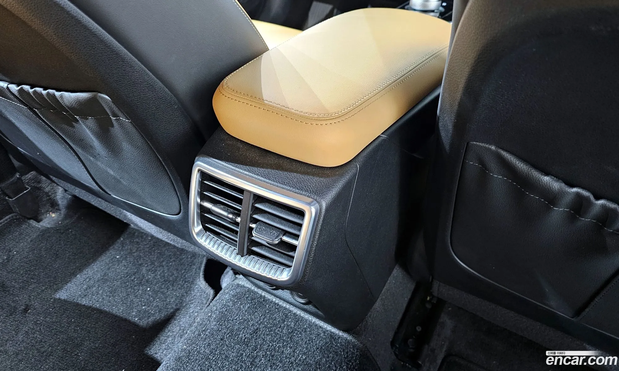 Kia K5 Hybrid 2021 — 17