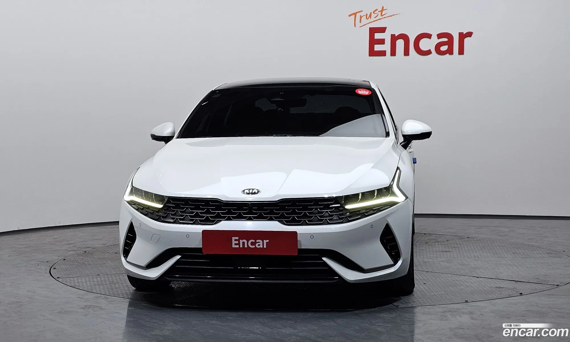Kia K5 Hybrid 2021 — 7