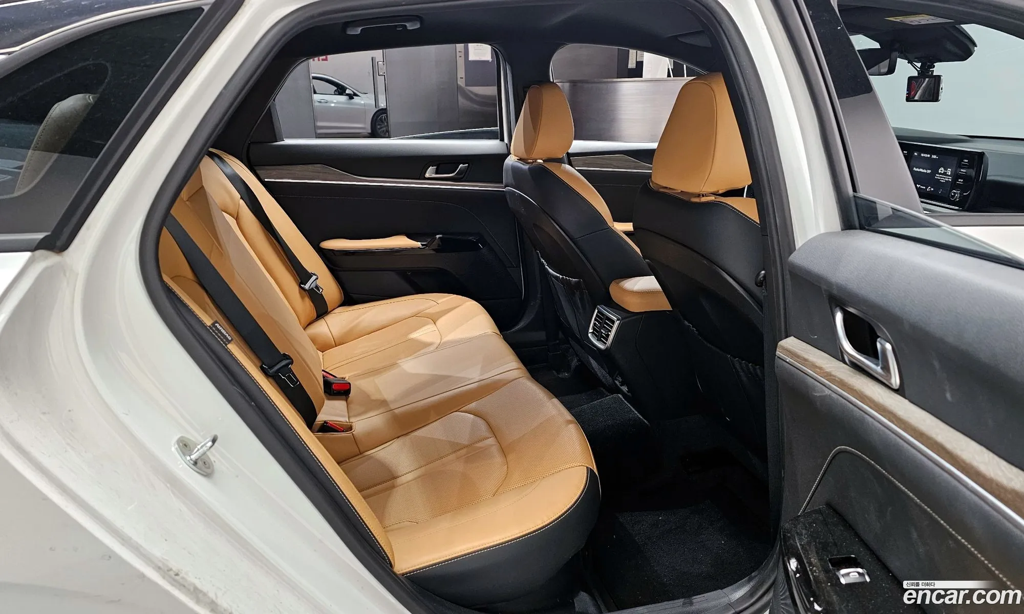Kia K5 Hybrid 2021 — 3