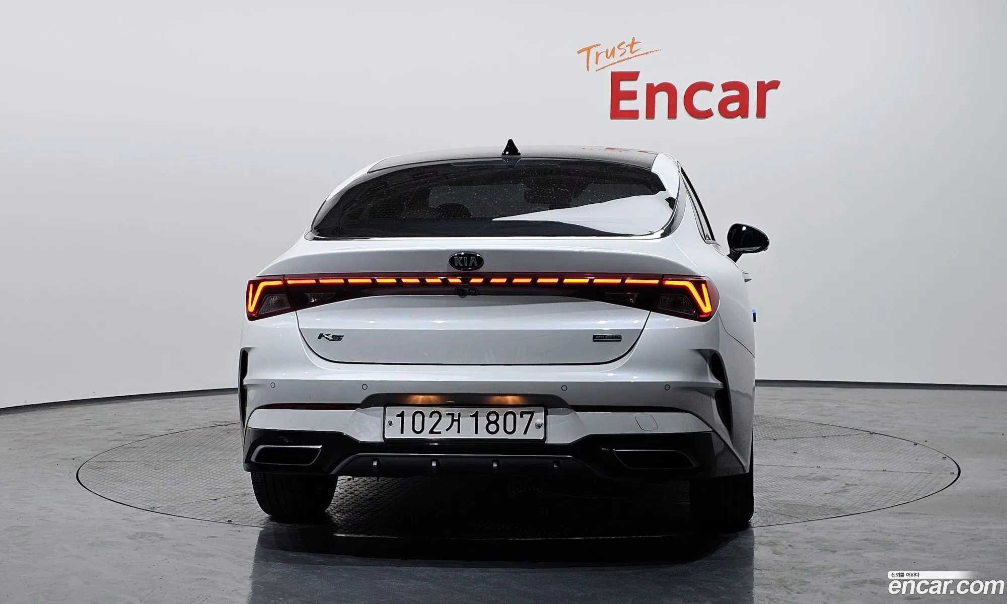 Kia K5 Hybrid 2021 — 22