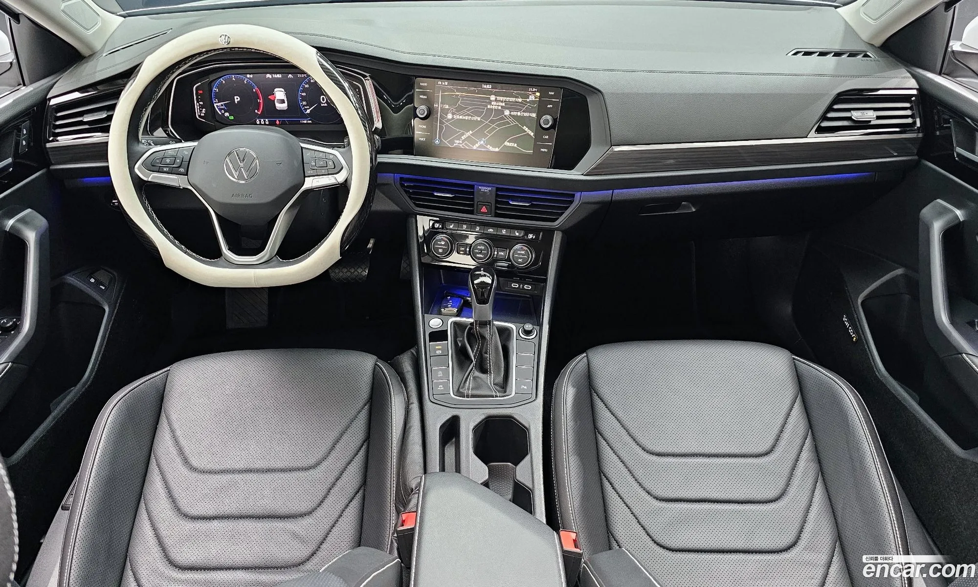 Volkswagen Jetta 7th Gen 2024 WVWZZZBU2RM030012 — 4