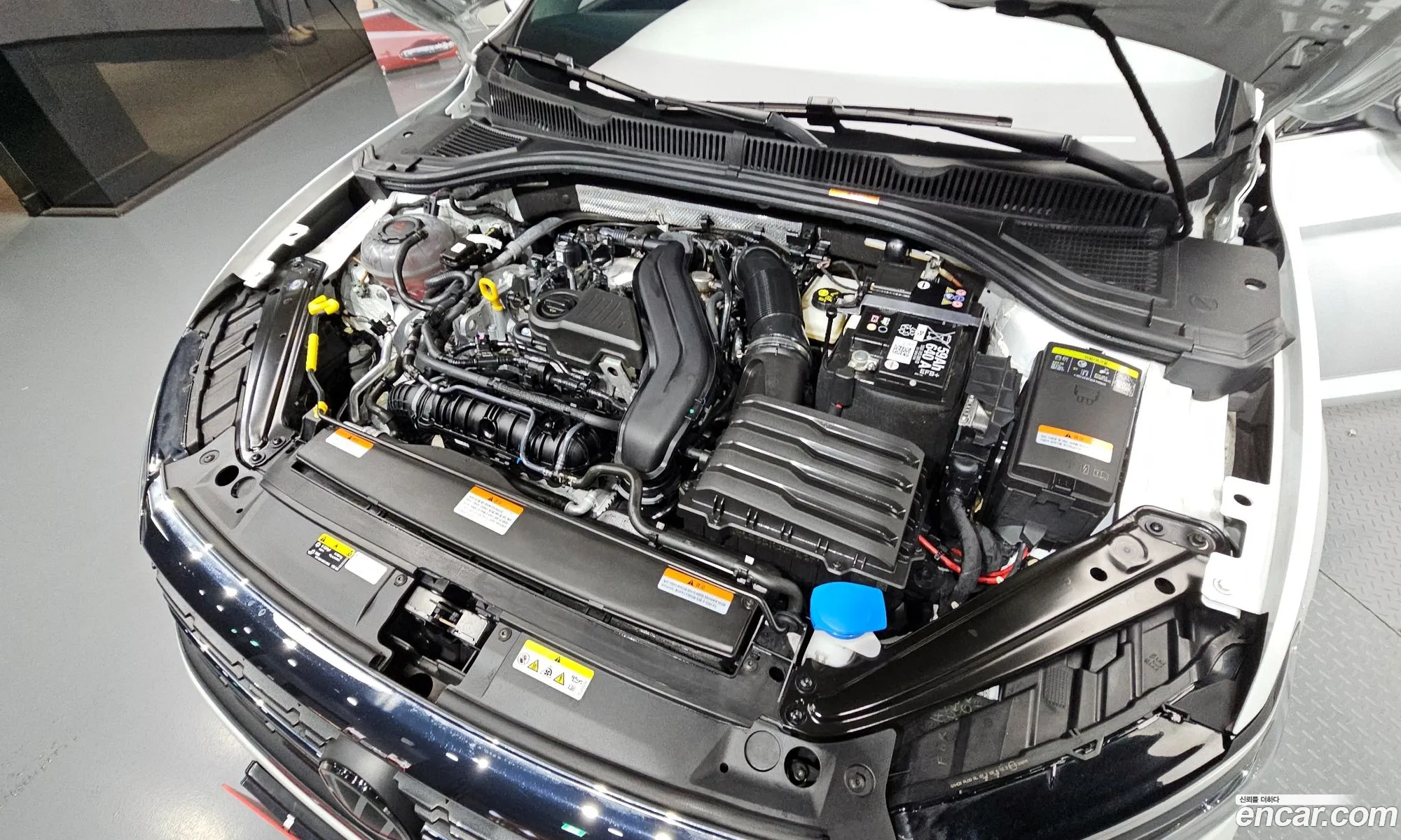 Volkswagen Jetta 7th Gen 2024 WVWZZZBU2RM030012 — 17