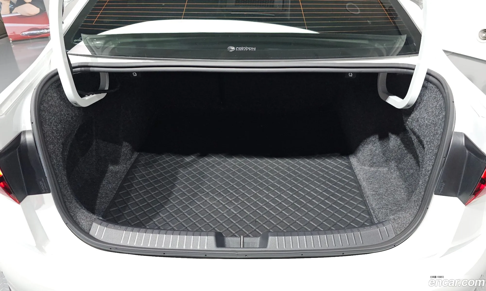 Volkswagen Jetta 7th Gen 2024 WVWZZZBU2RM030012 — 25