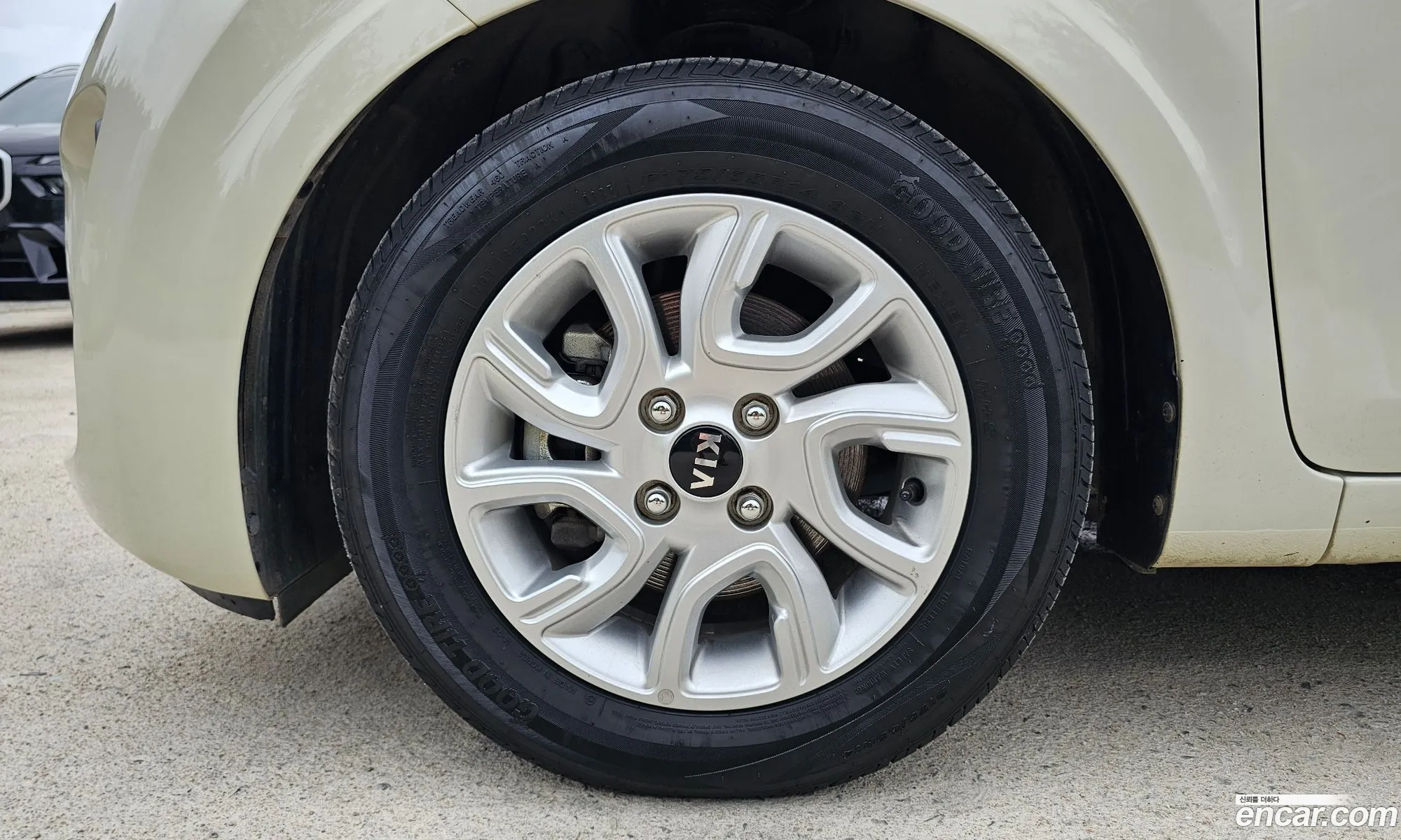 Kia Morning 2017 KNAB3511BHT001521 — 17