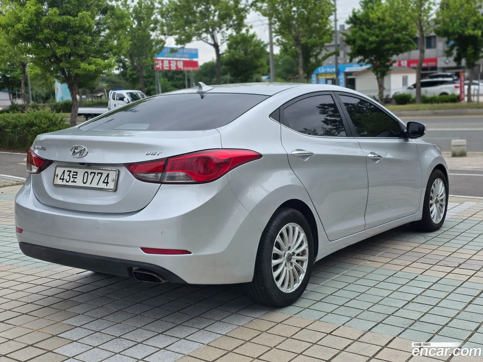 Hyundai Elantra 2013 — 15