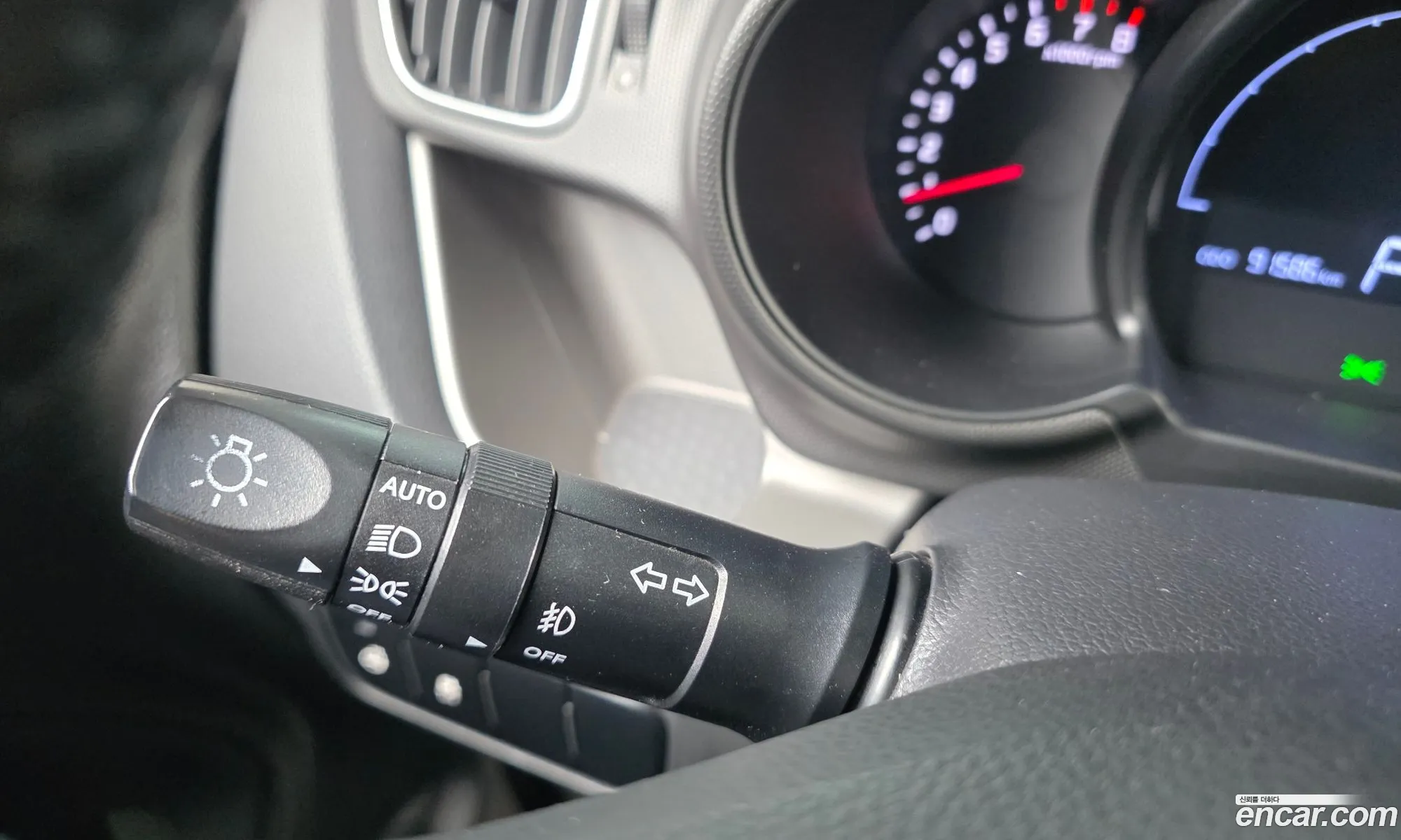 Kia Ray 2019 KNACK811BKT217974 — 16