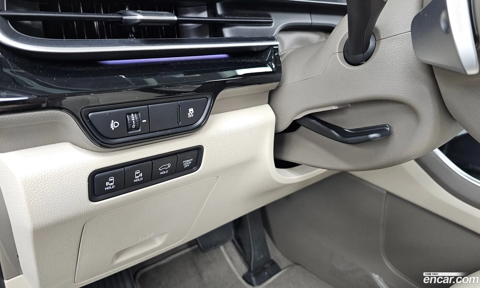 Kia Carnival 2024 KNANE81BBSS488201 — 17