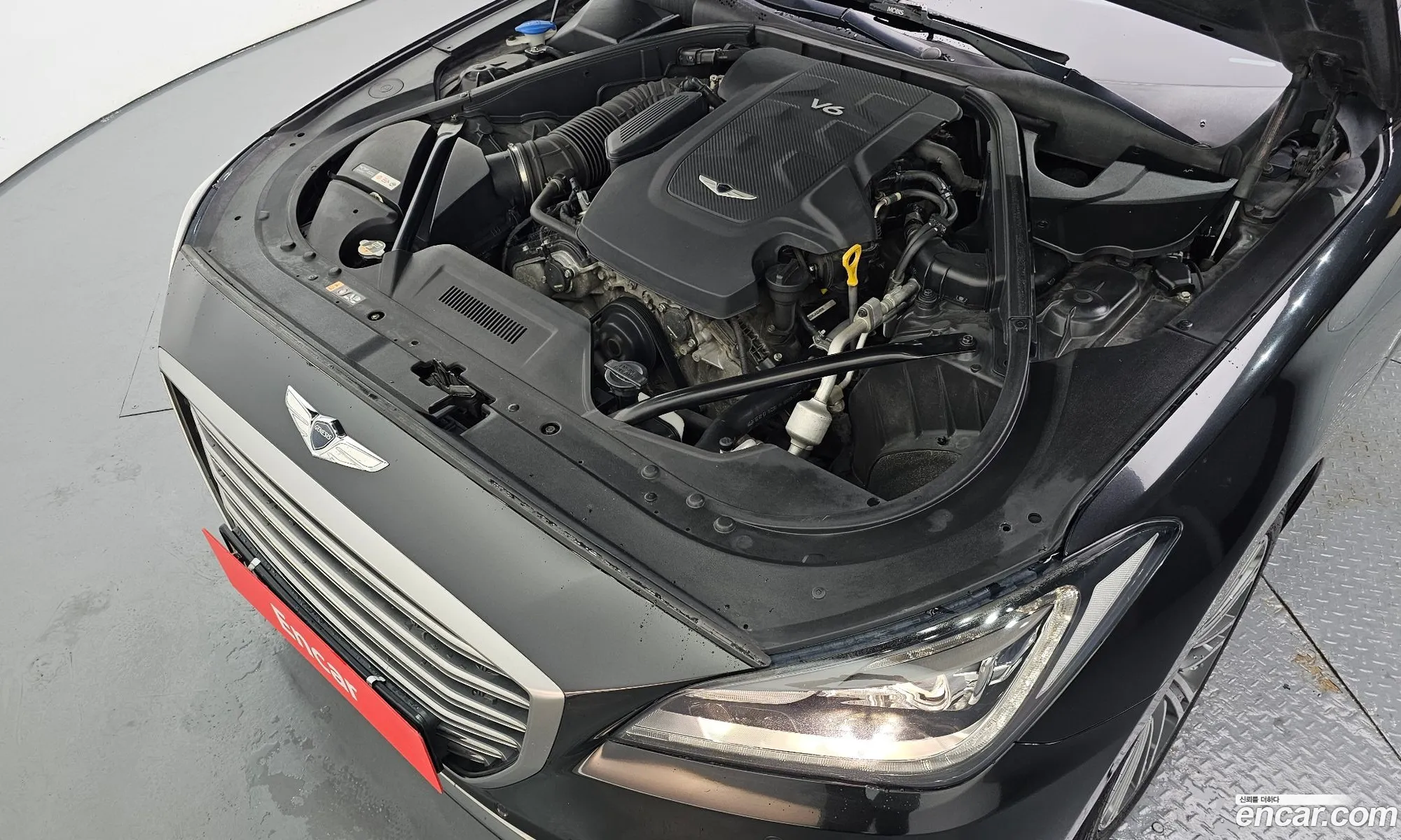 Genesis G80 2018 KMHGL41DDJU278647 — 3