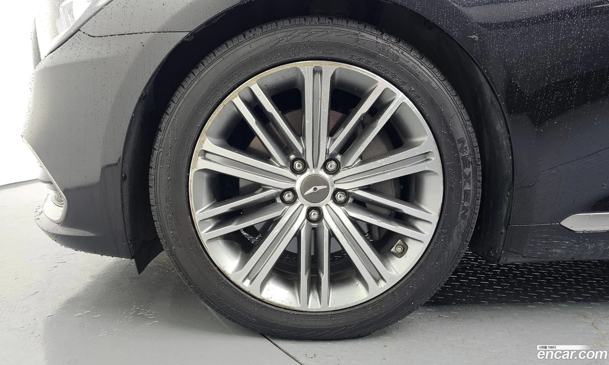 Genesis G80 2018 KMHGL41DDJU278647 — 17