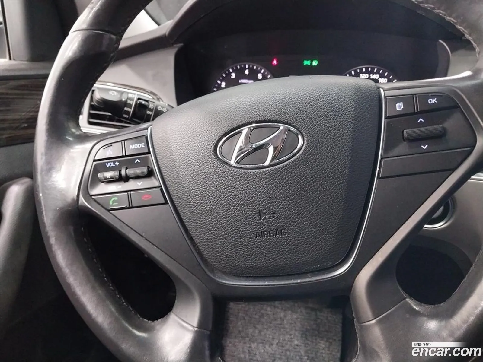 Hyundai LF Sonata 2015 — 3